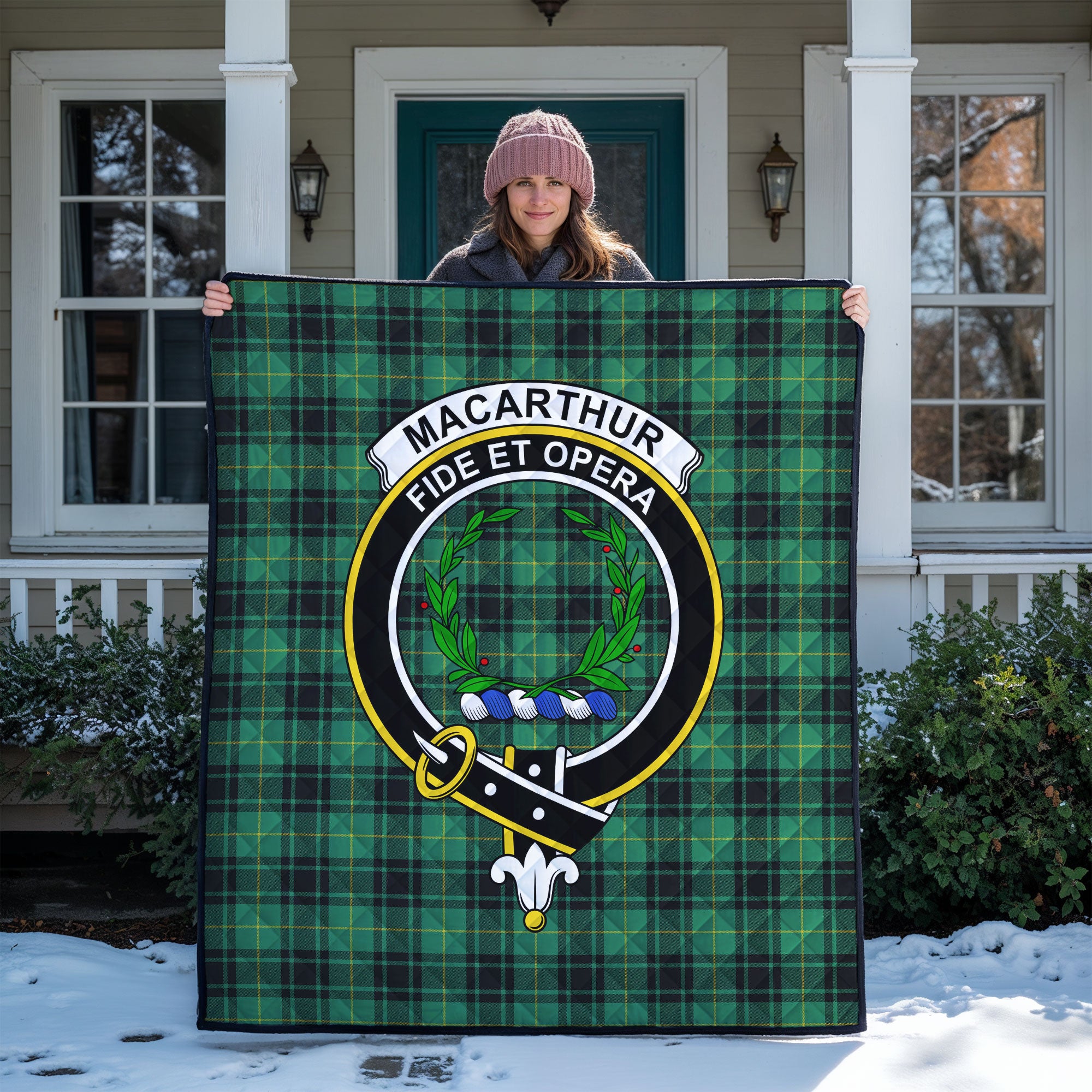 MacArthur Ancient Tartan Crest Quilt