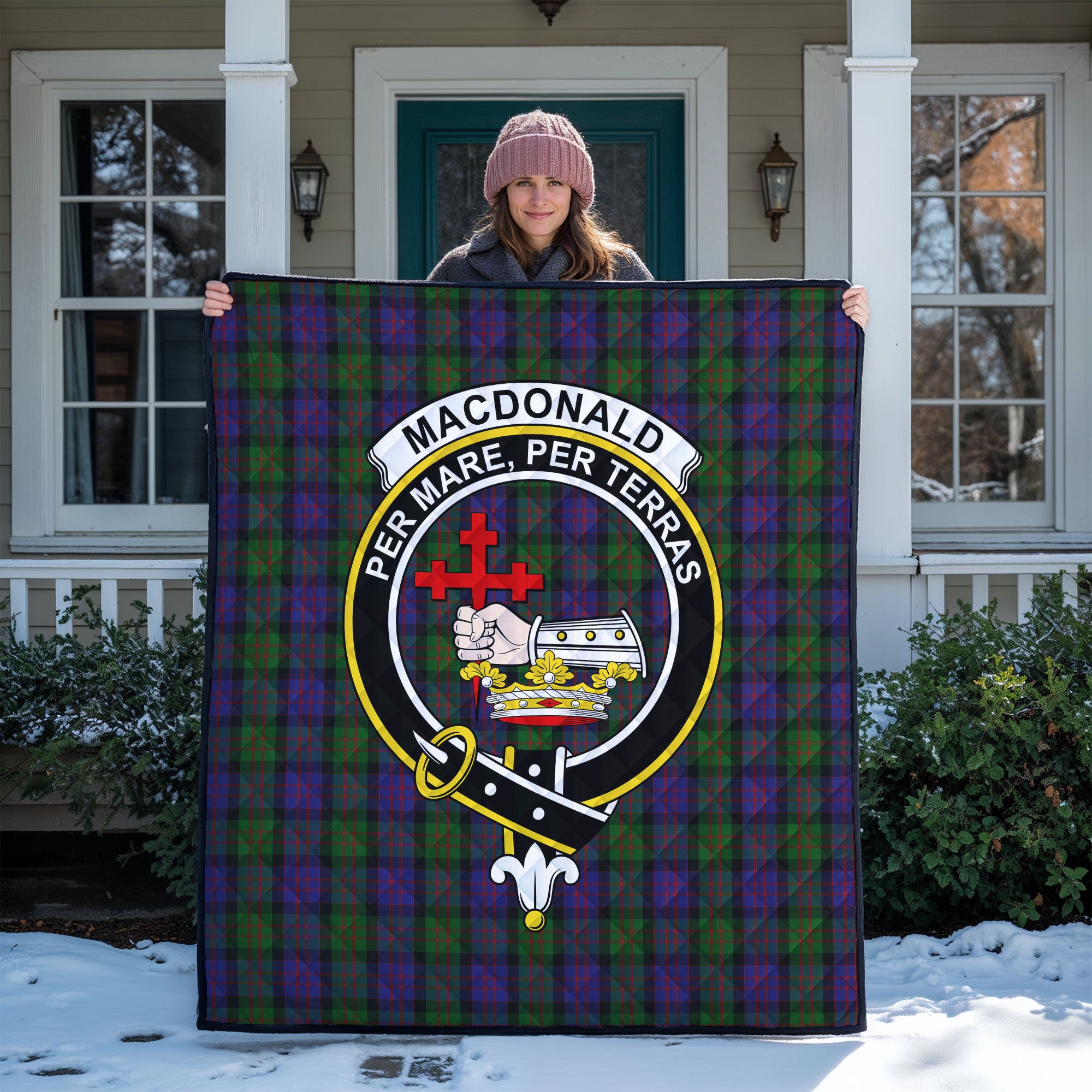 MacDonald Tartan Crest Quilt