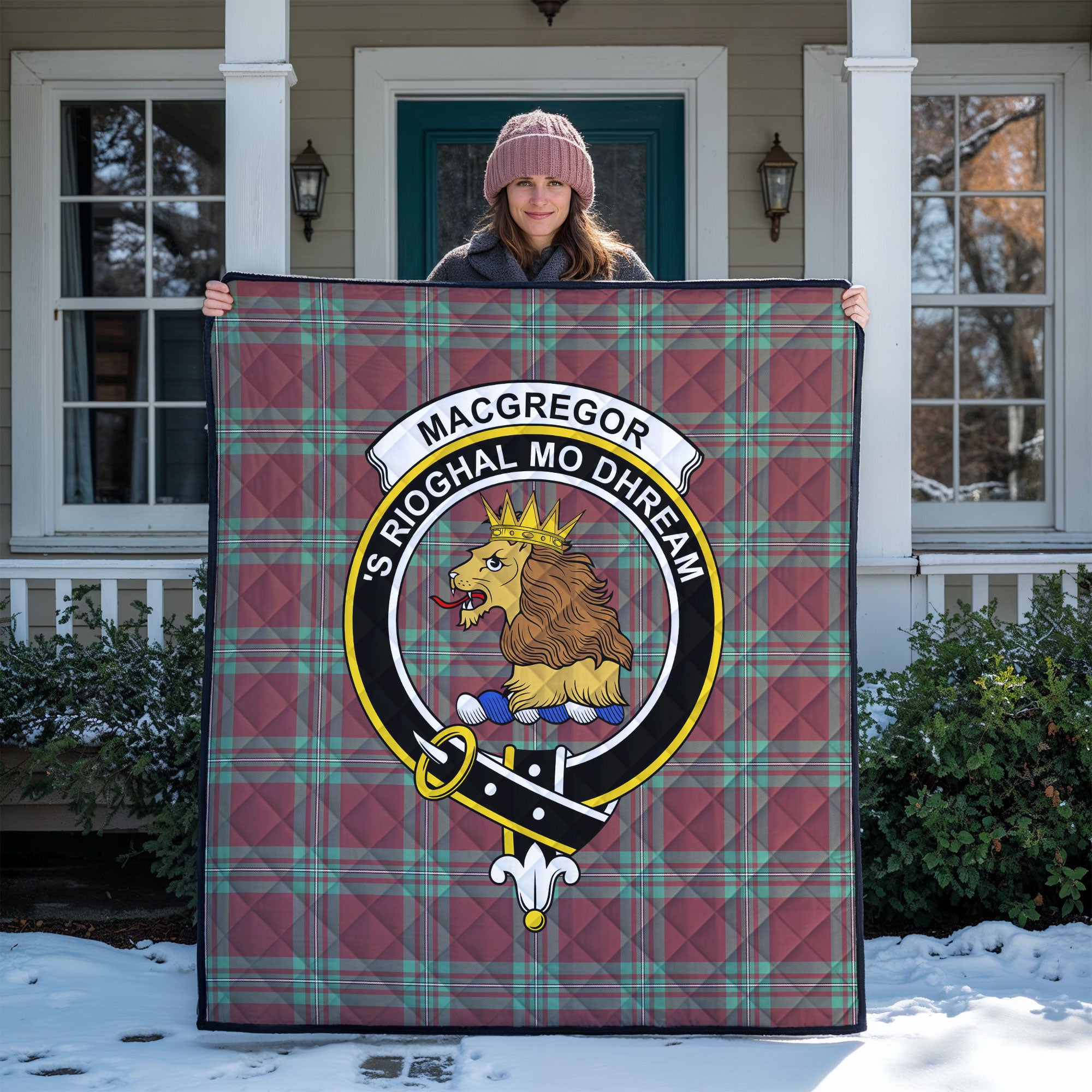 MacGregor Hunting Ancient Tartan Crest Quilt