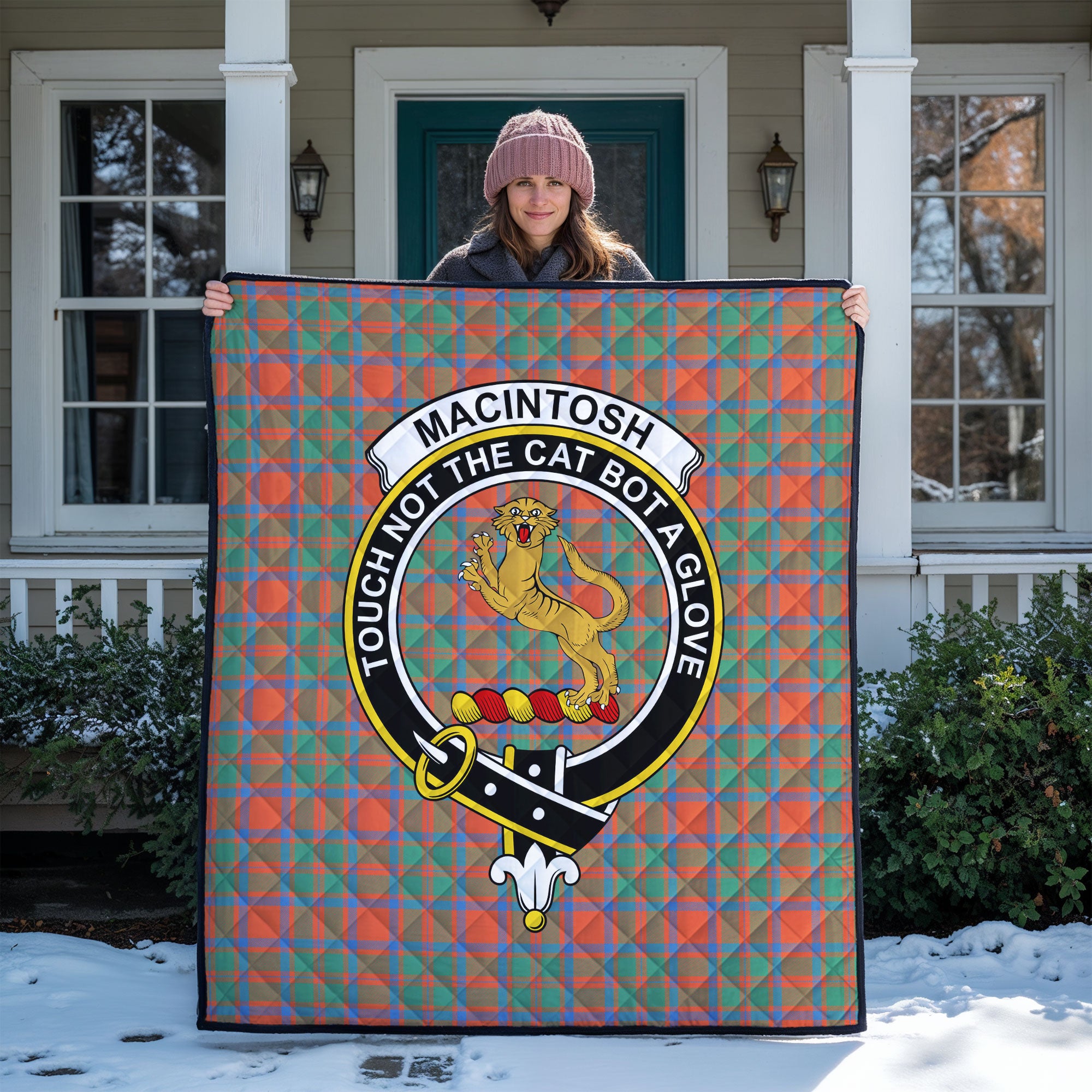 MacIntosh Ancient Tartan Crest Quilt
