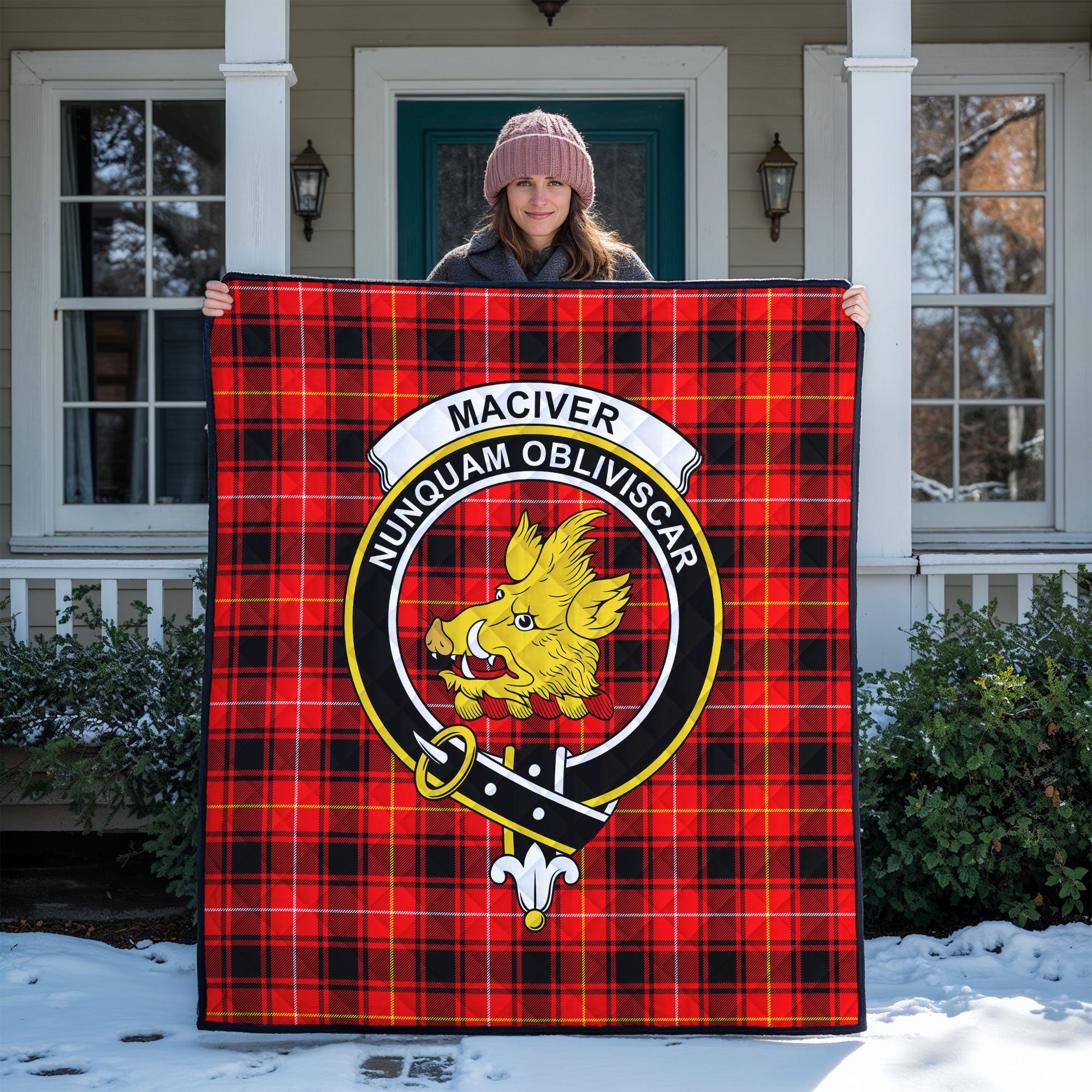 MacIver Modern Tartan Crest Quilt