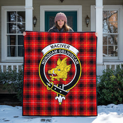MacIver Modern Tartan Crest Quilt