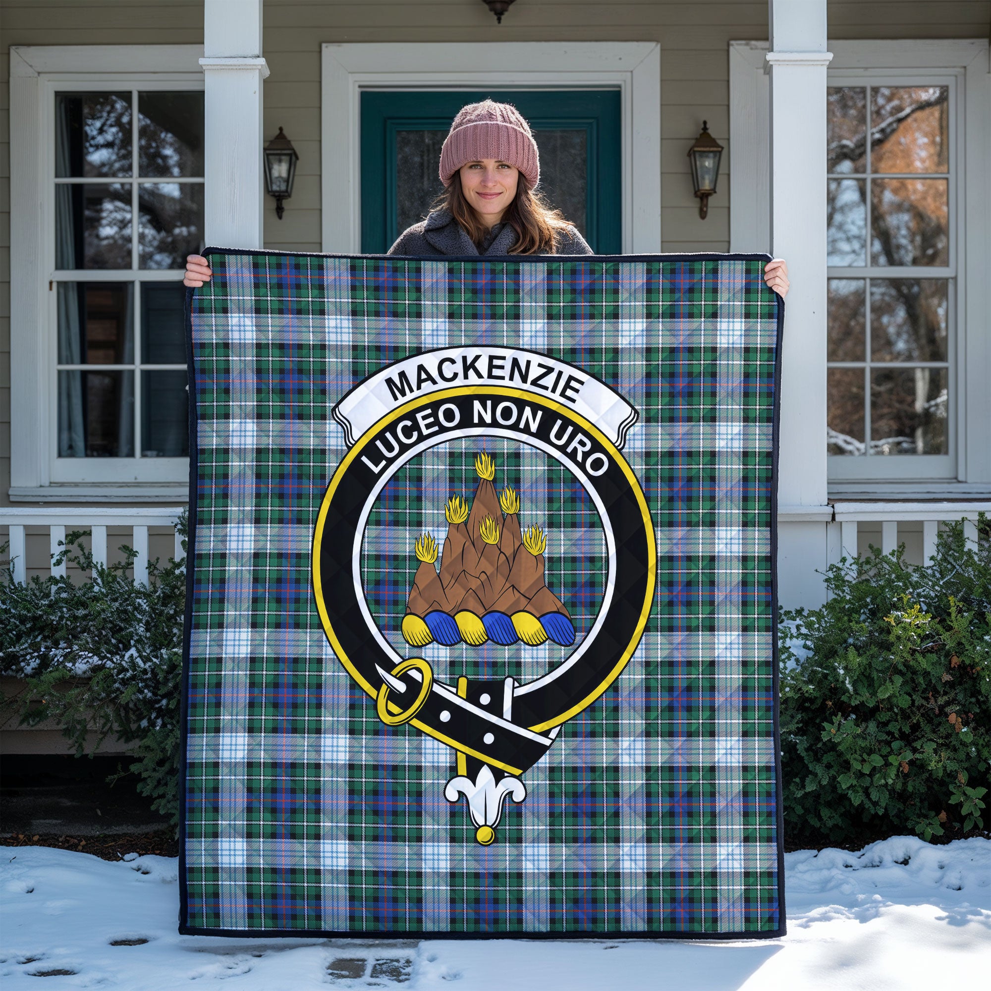 MacKenzie Dress Ancient Tartan Crest Quilt