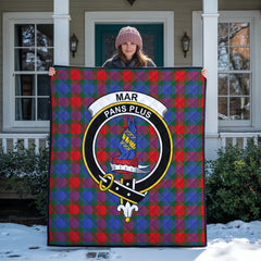 Mar Tartan Crest Quilt