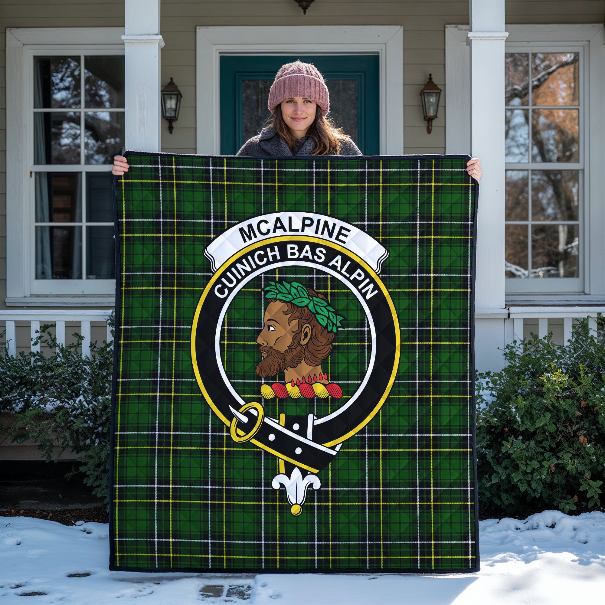 McAlpine Modern Tartan Crest Quilt