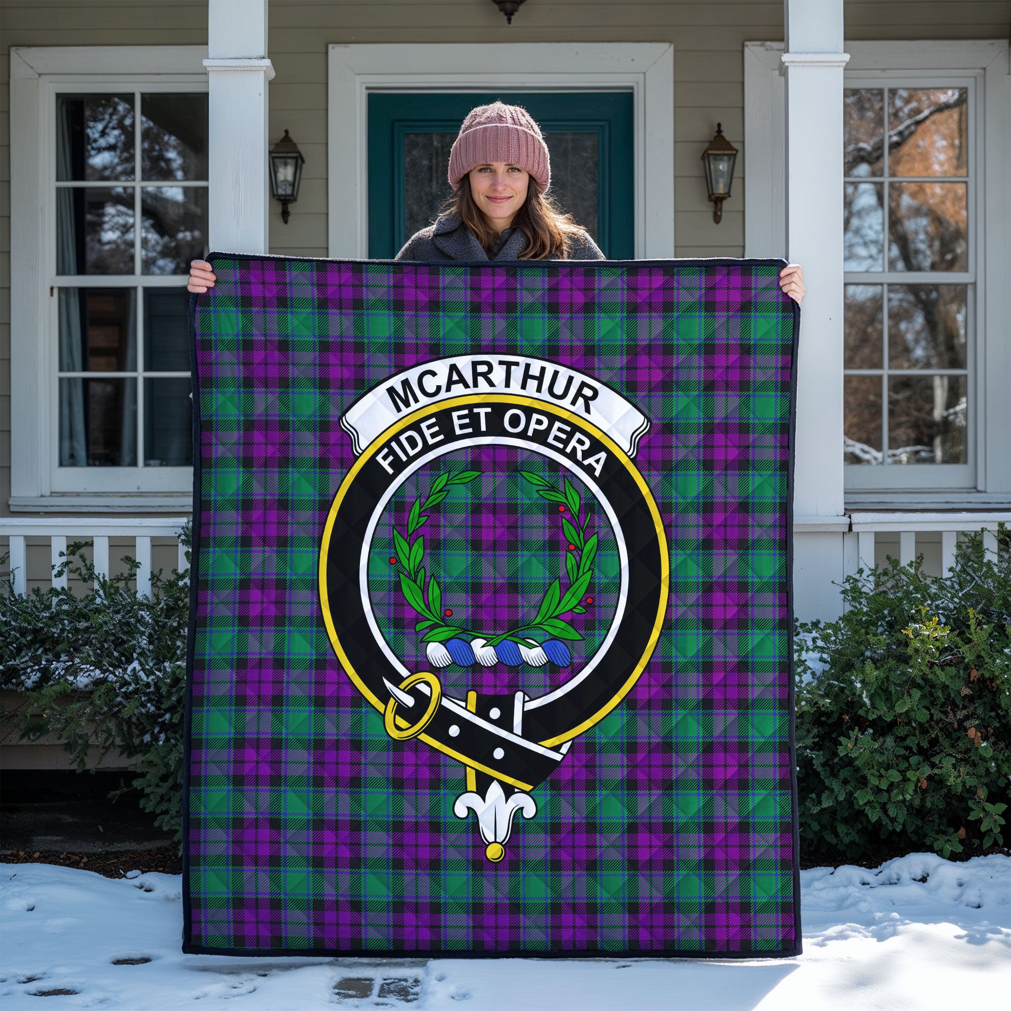 McArthur - Milton Tartan Crest Quilt