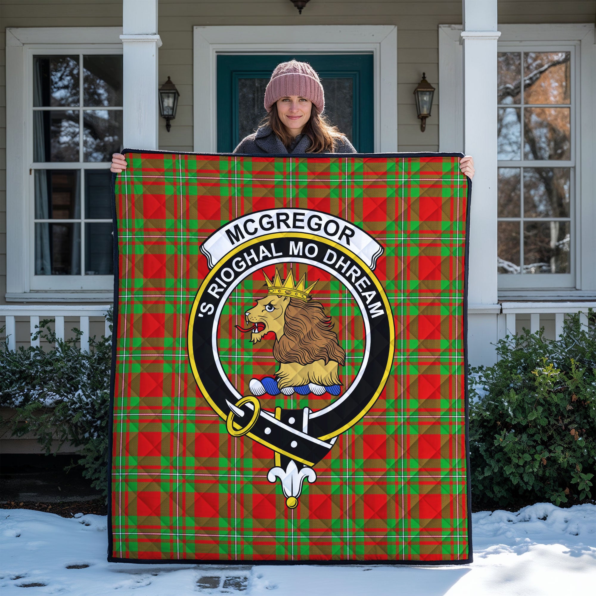 McGregor Modern Tartan Crest Quilt