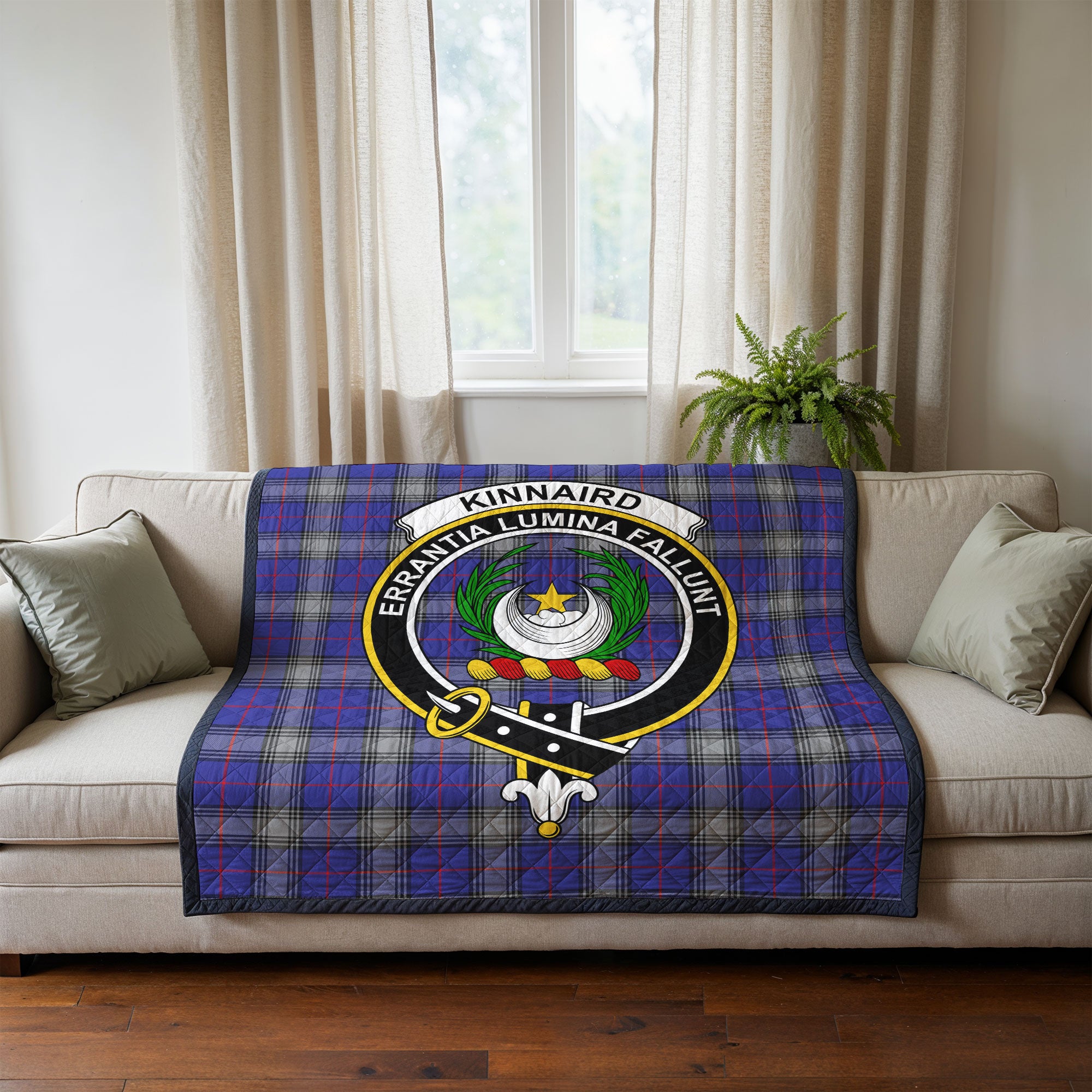 Kinnaird Tartan Crest Quilt