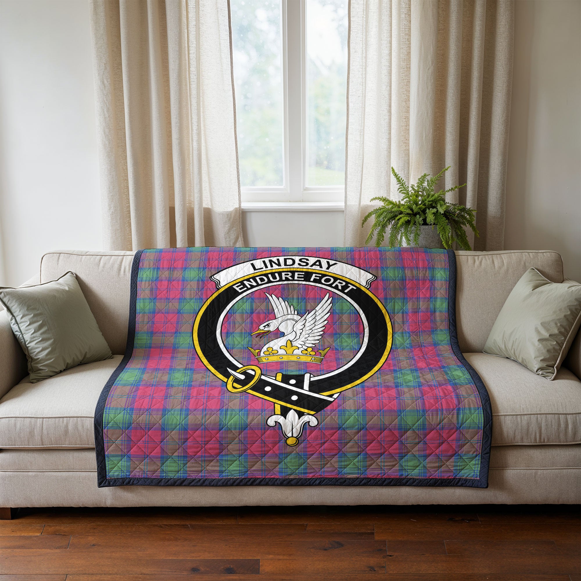 Lindsay Ancient Tartan Crest Quilt