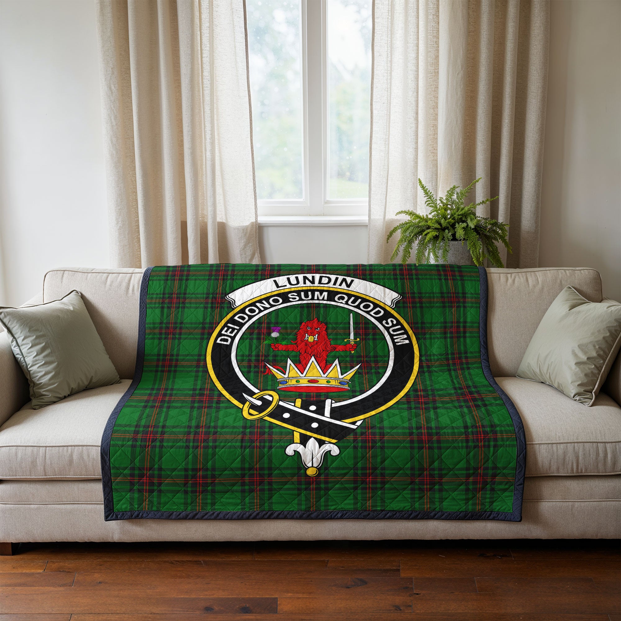 Lundin Tartan Crest Quilt