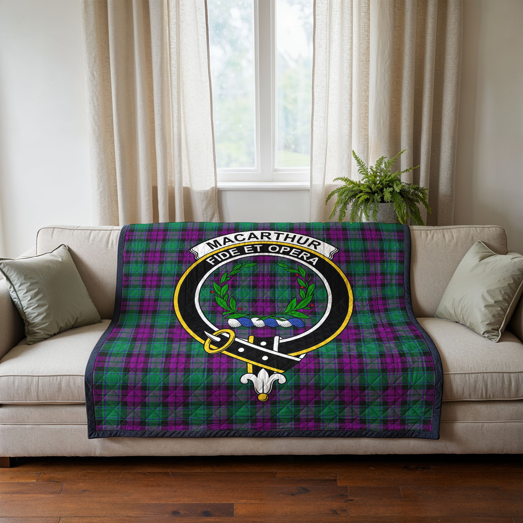 MacArthur - Milton Tartan Crest Quilt