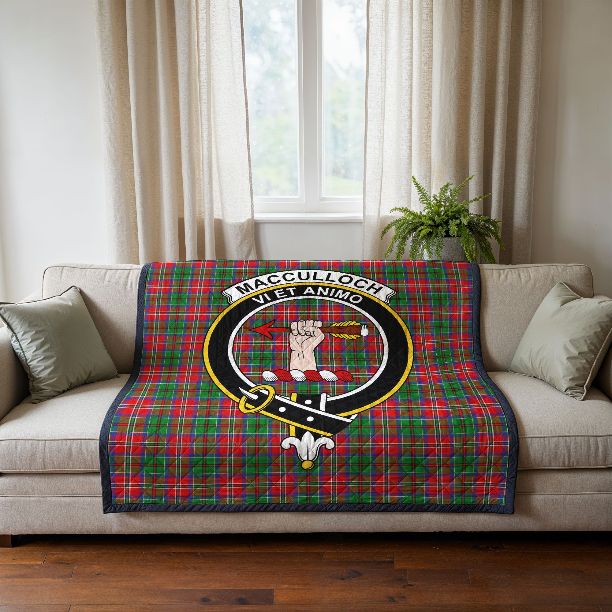 MacCulloch (McCulloch) Tartan Crest Quilt