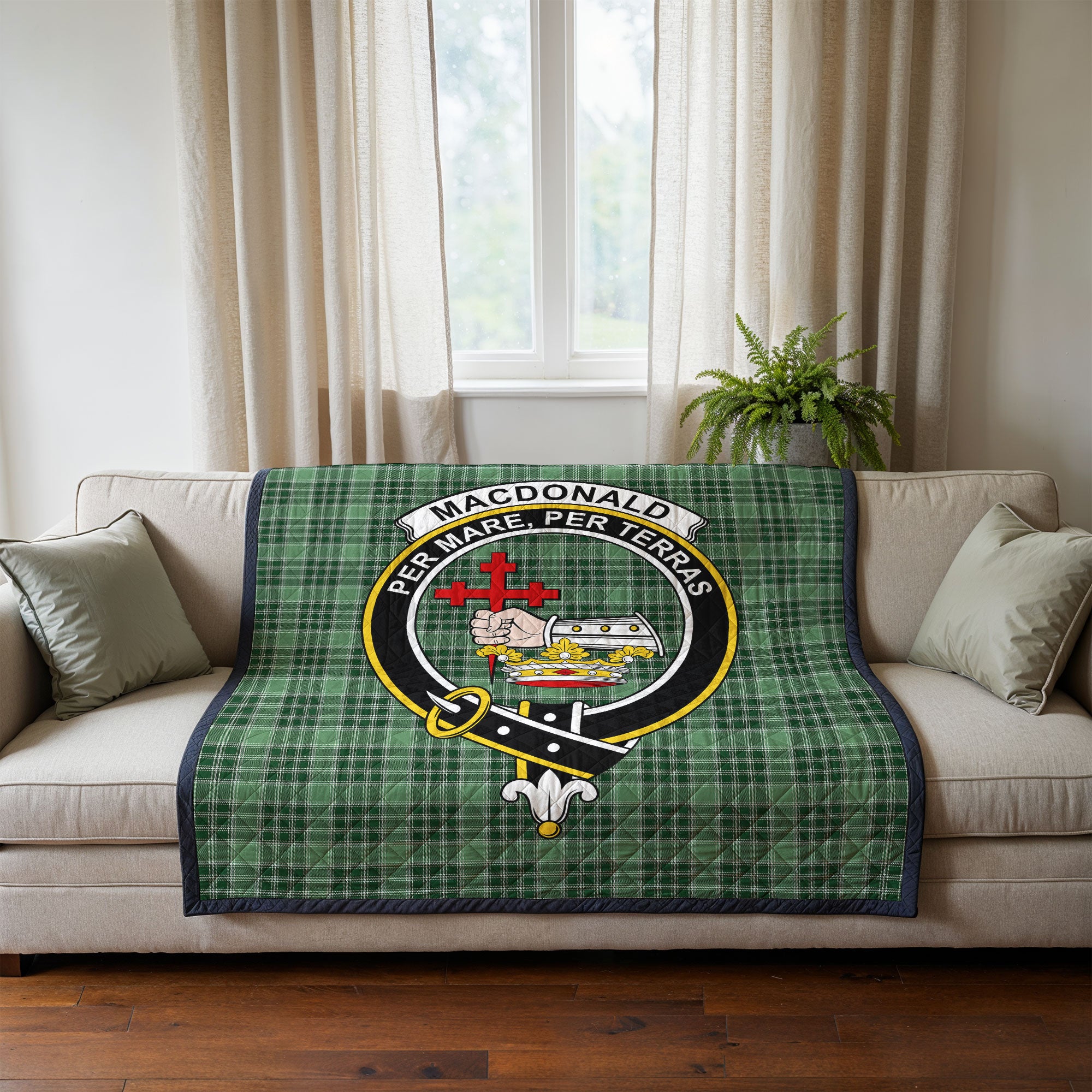 MacDonald Lord of the Isles Hunting Tartan Crest Quilt