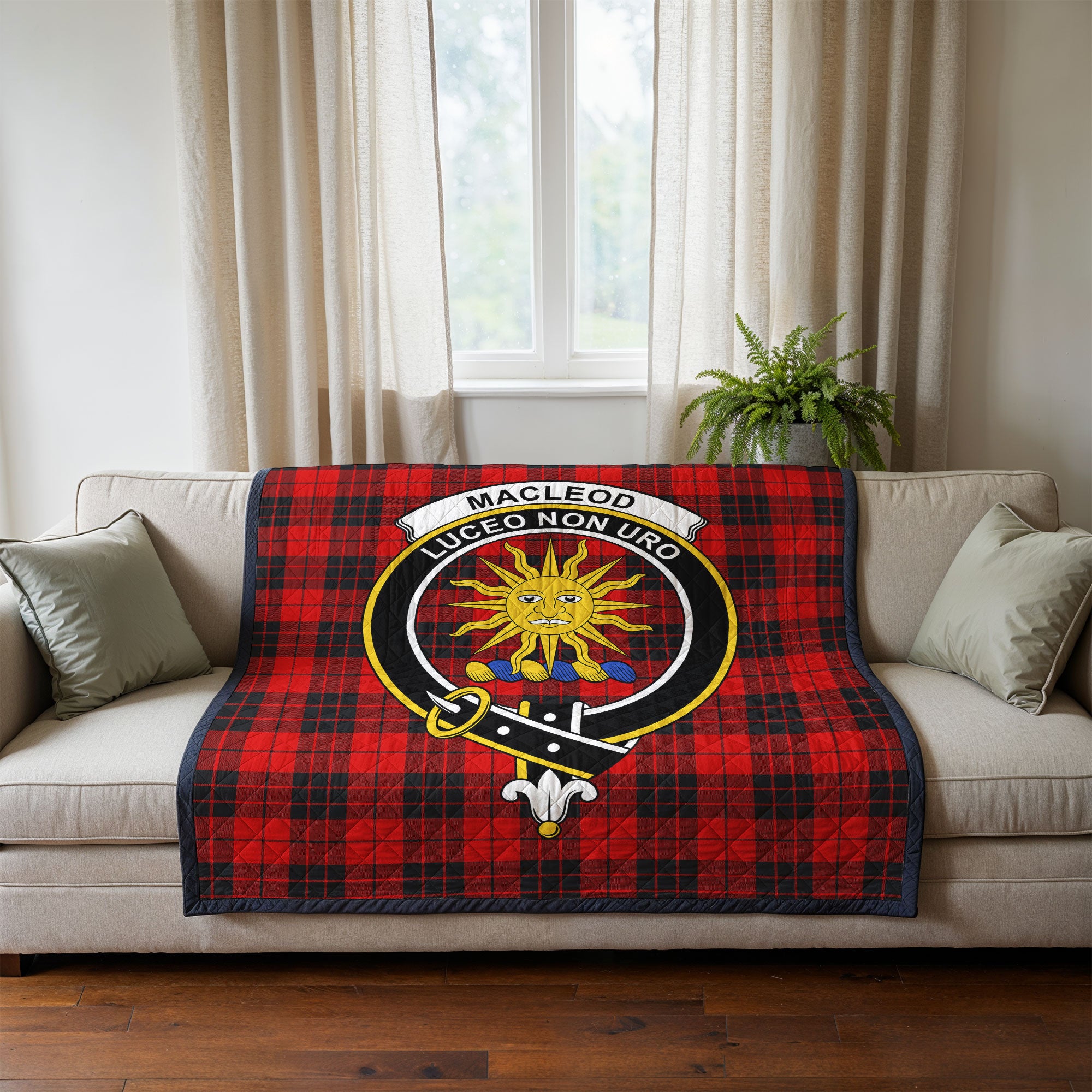MacLeod of Raasay Tartan Crest Quilt
