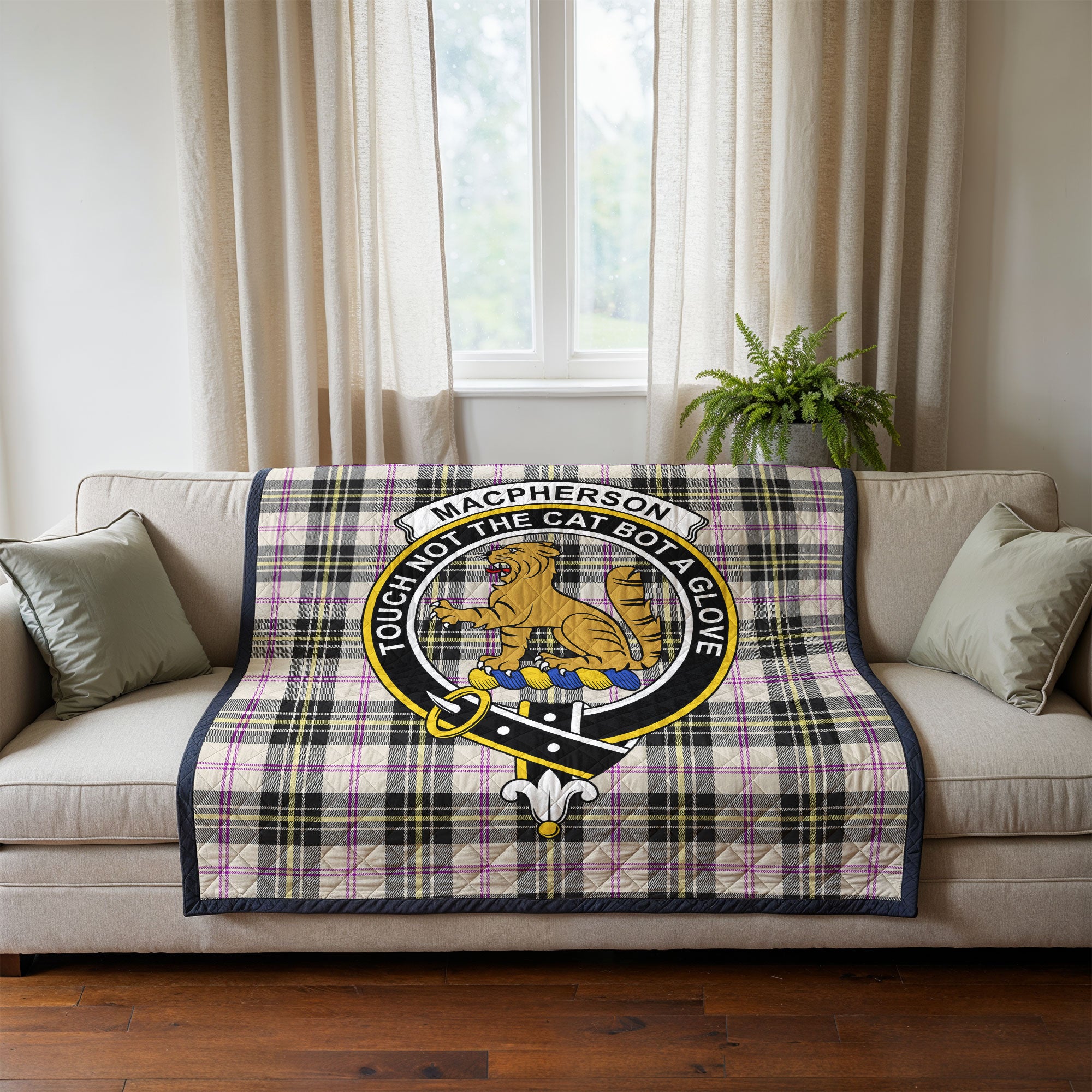 MacPherson Dress Ancient Tartan Crest Quilt