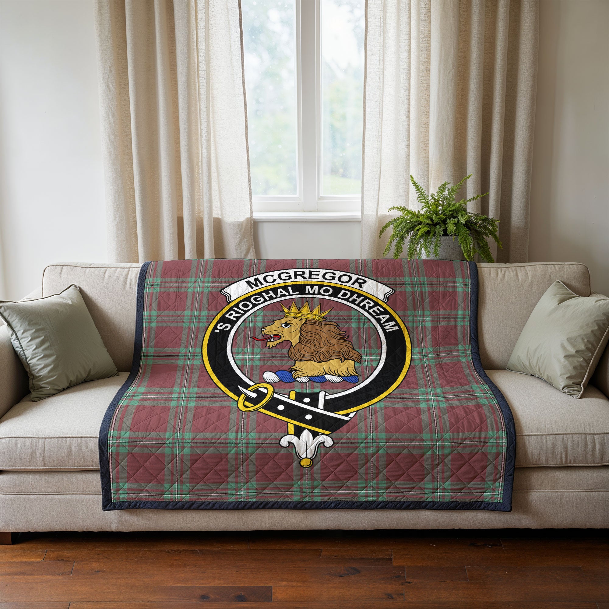 McGregor Hunting Ancient Tartan Crest Quilt