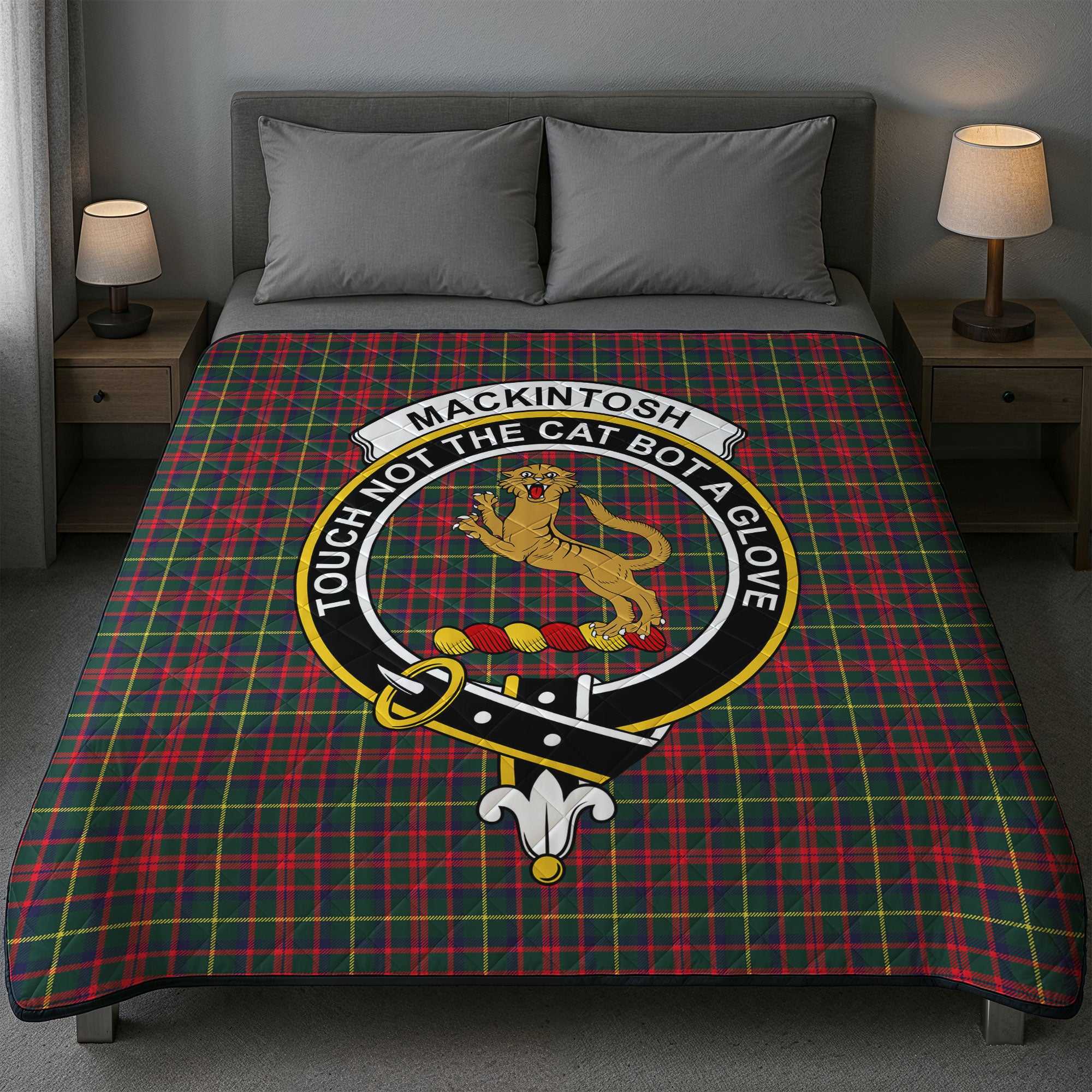 MacKintosh Hunting Modern Tartan Crest Quilt