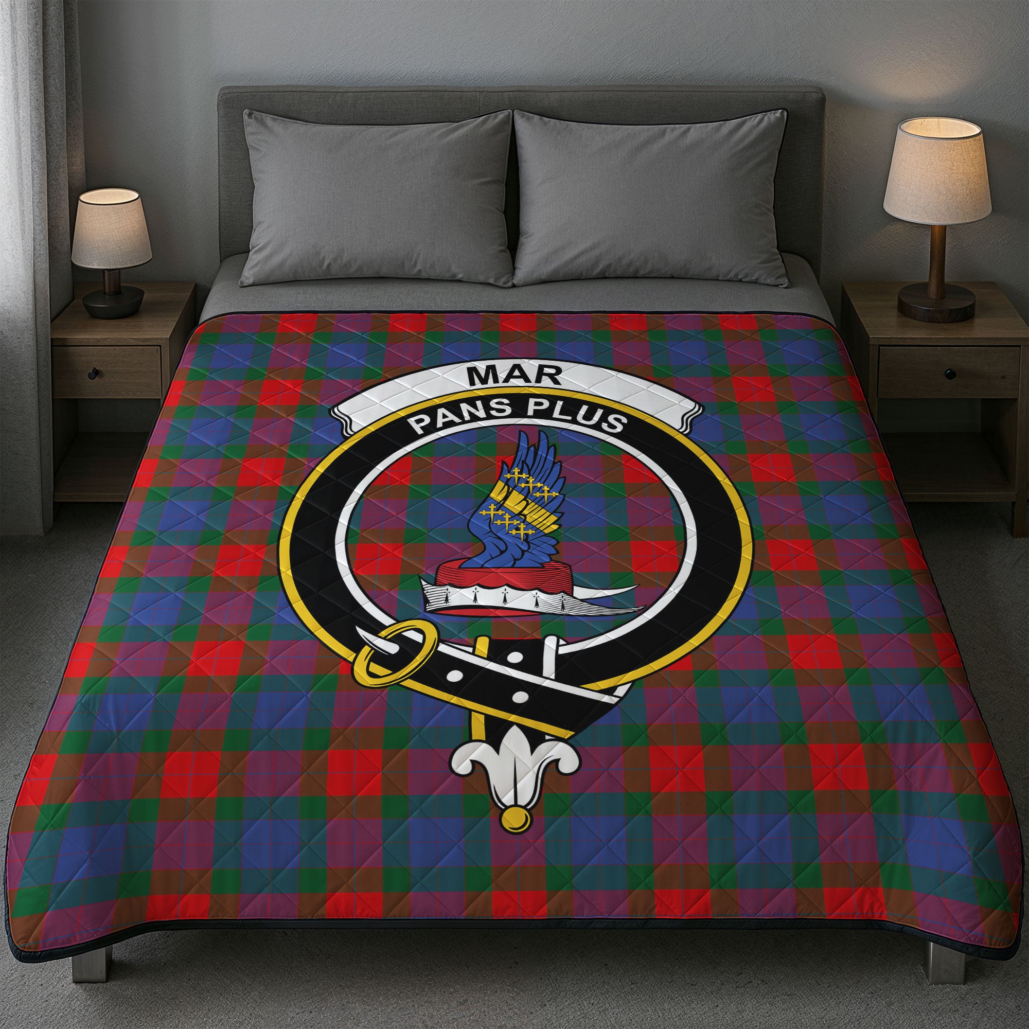 Mar Tartan Crest Quilt