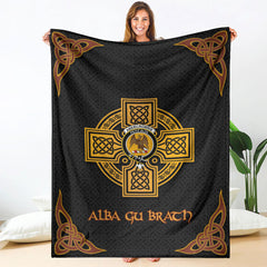 Abercrombie (Abercromby) Crest Premium Blanket - Black Celtic Cross Style