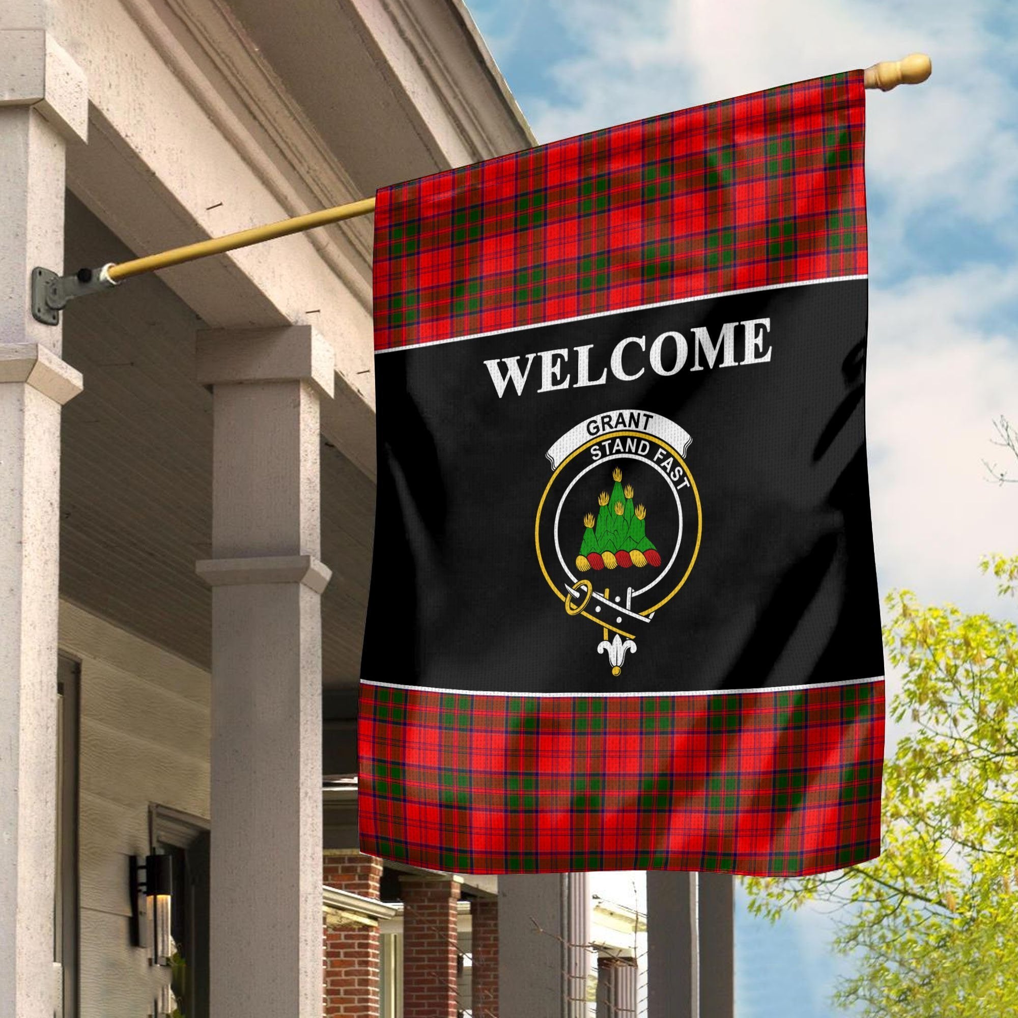 Grant Tartan Crest Black Garden Flag