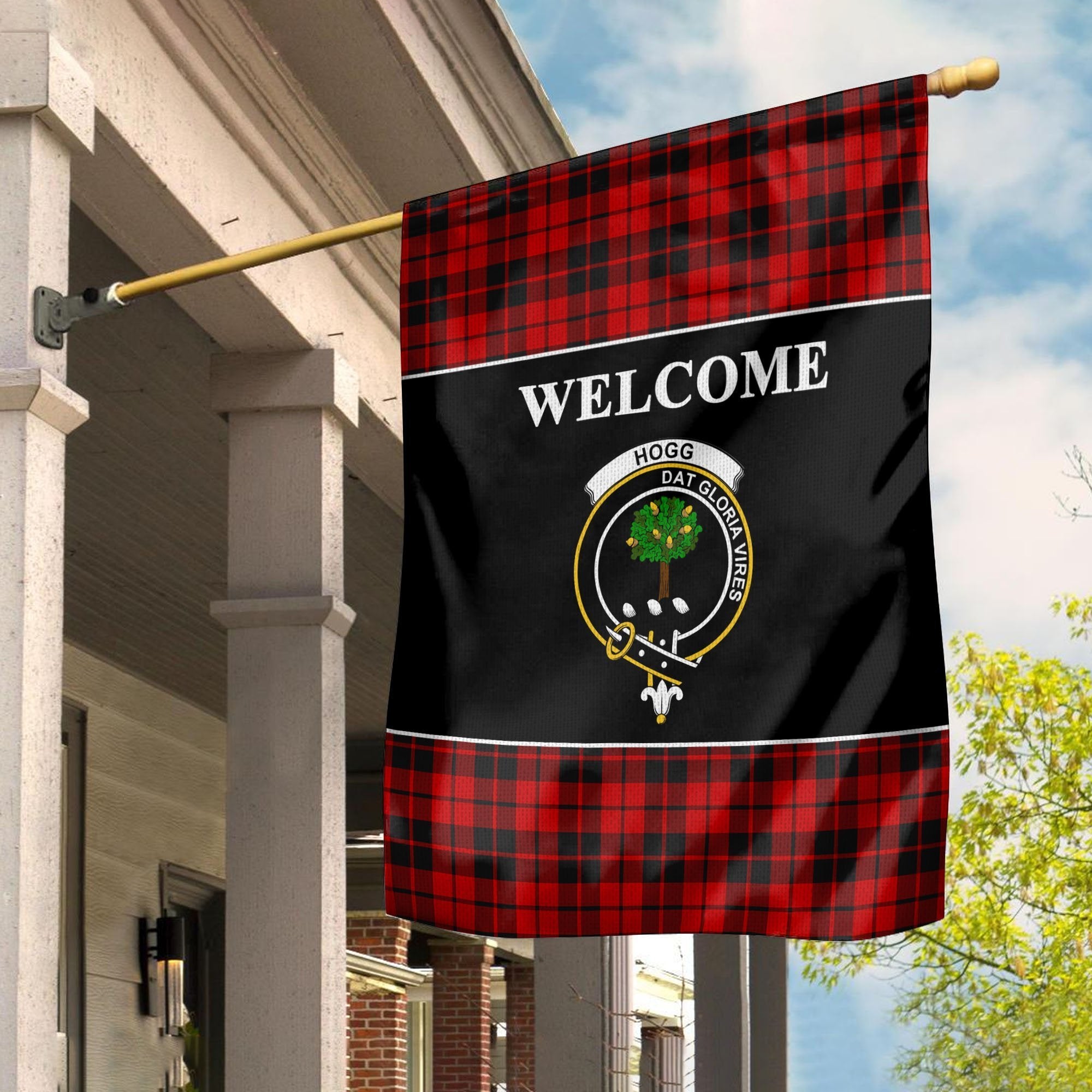 Hogg (or Hog) Tartan Crest Black Garden Flag