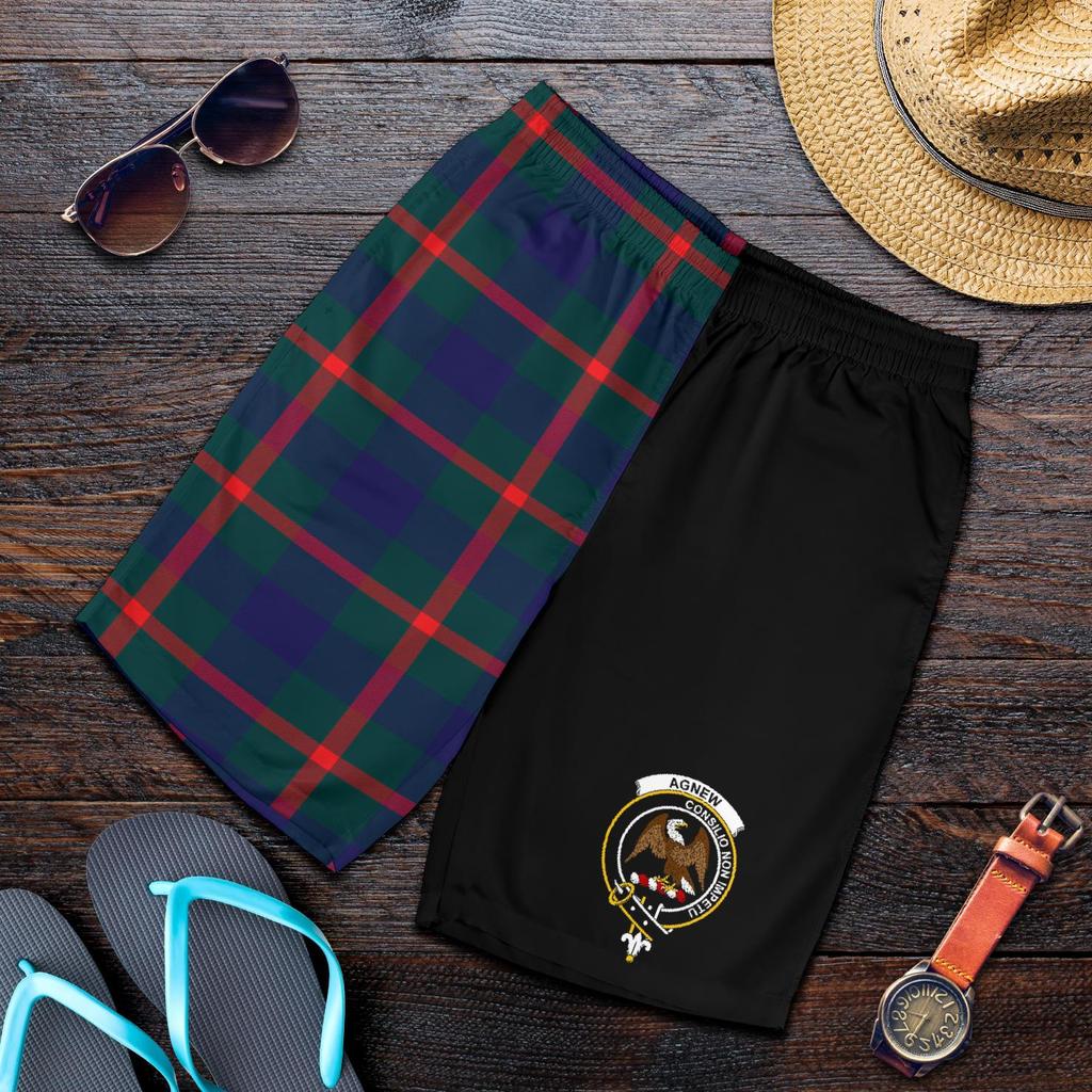 Agnew Family Modern Tartan Crest Men's Short