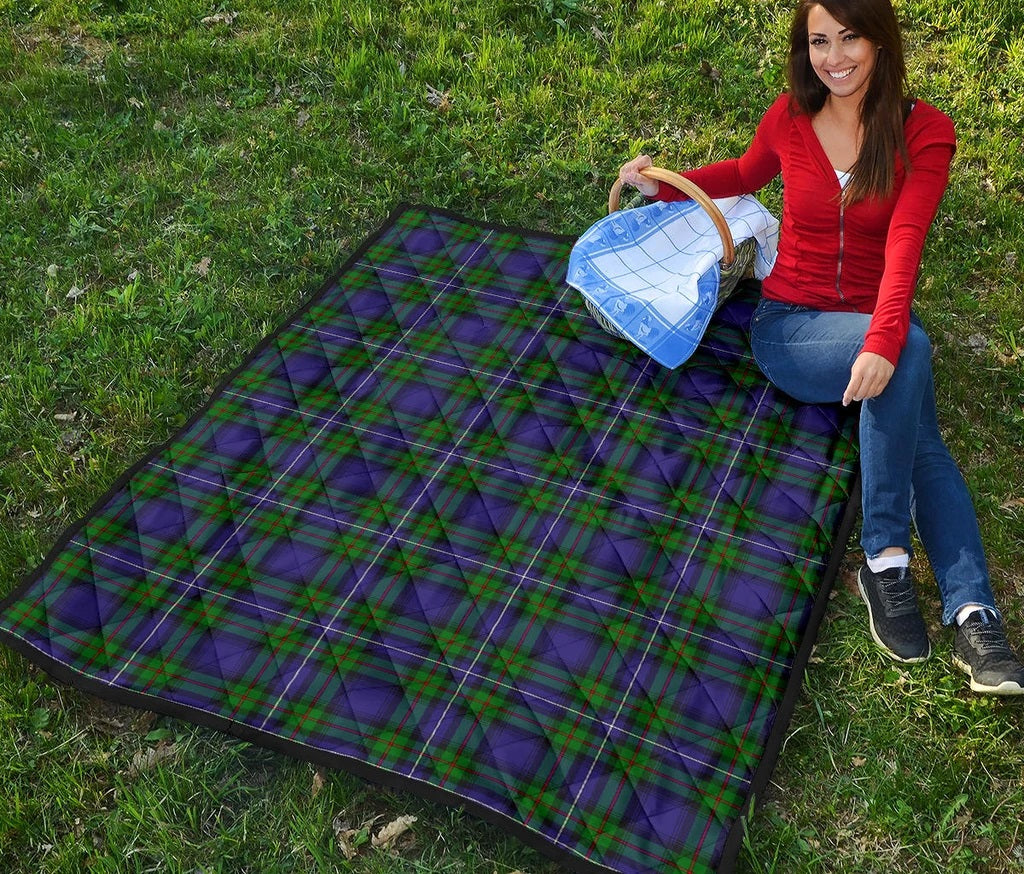 Robertson Hunting Moder Family Tartan Quilt