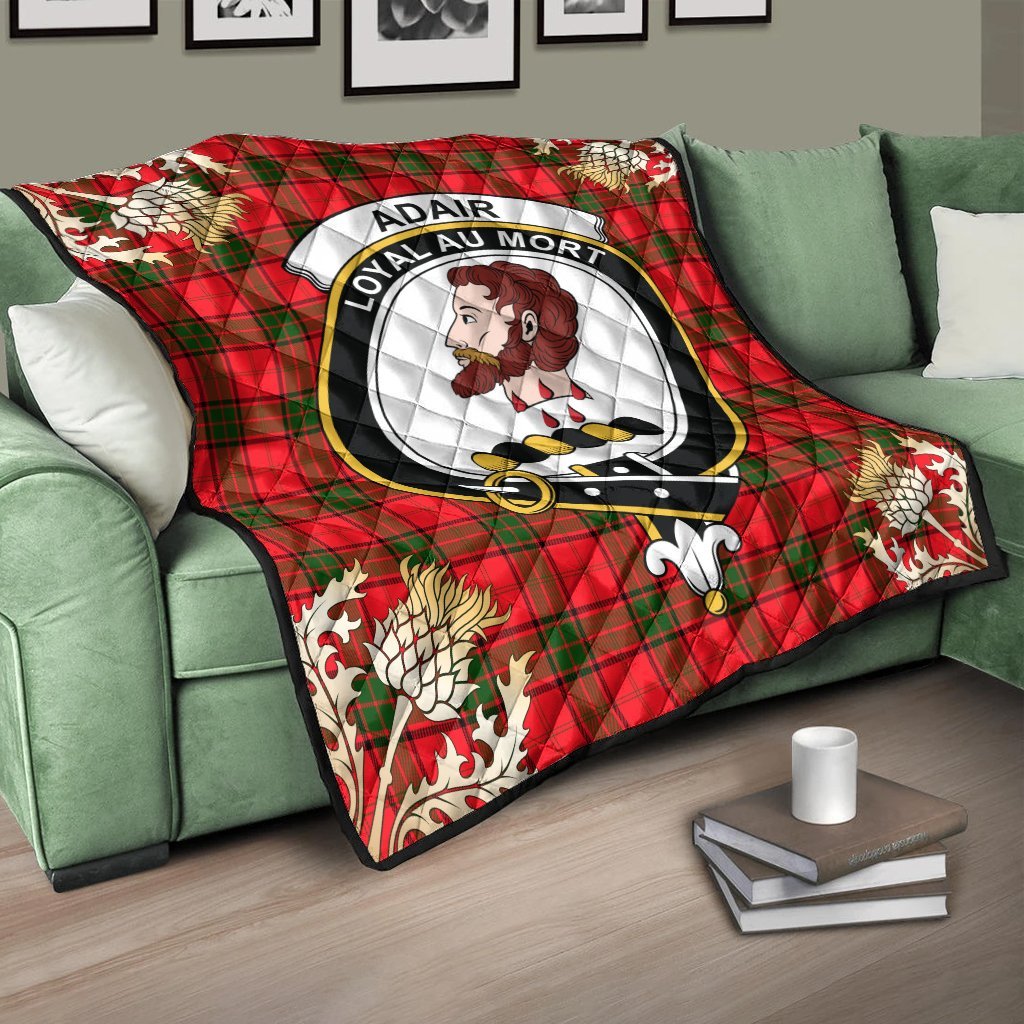 Adair Tartan Crest Premium Quilt - Gold Thistle Style