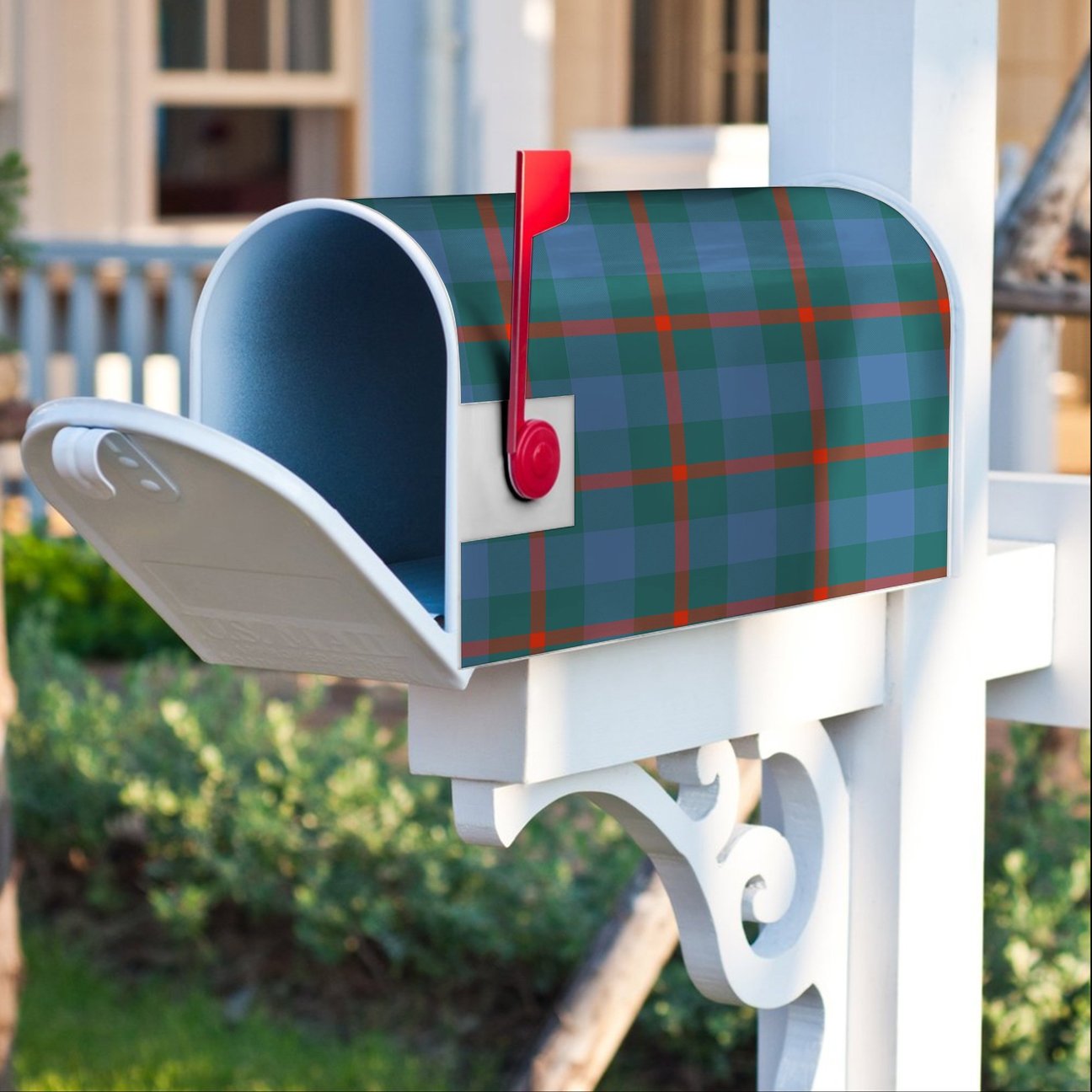 Agnew Ancient  Tartan Crest Mailbox