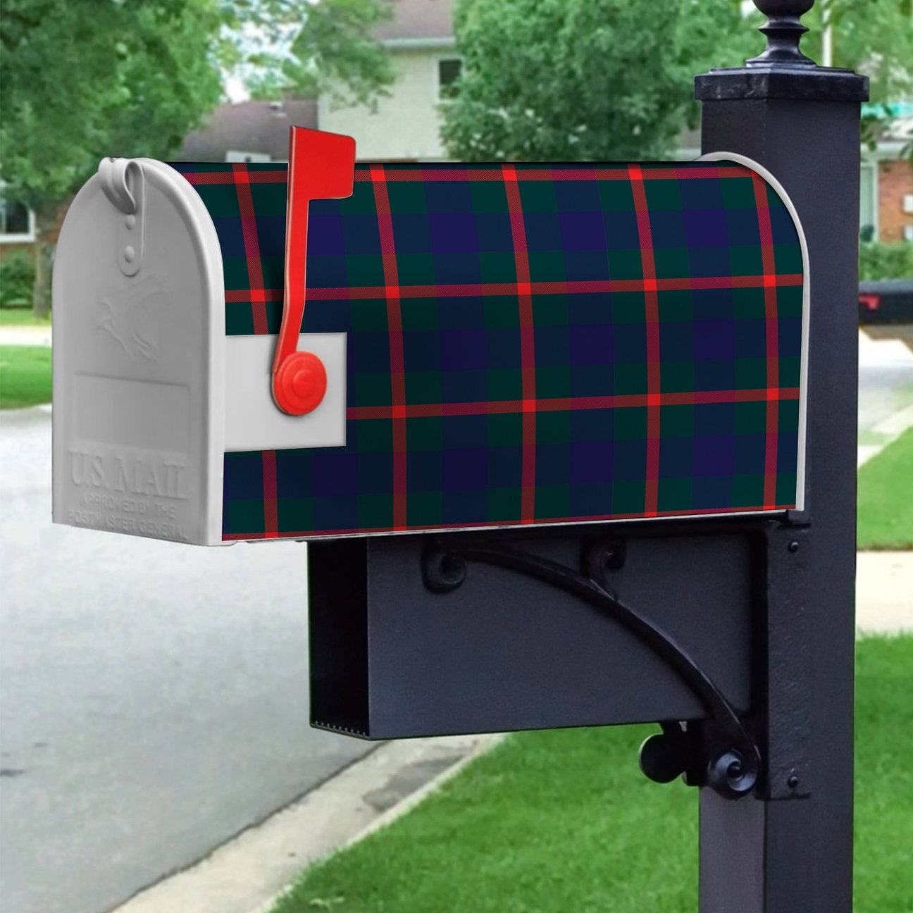 Agnew Modern Tartan Crest Mailbox