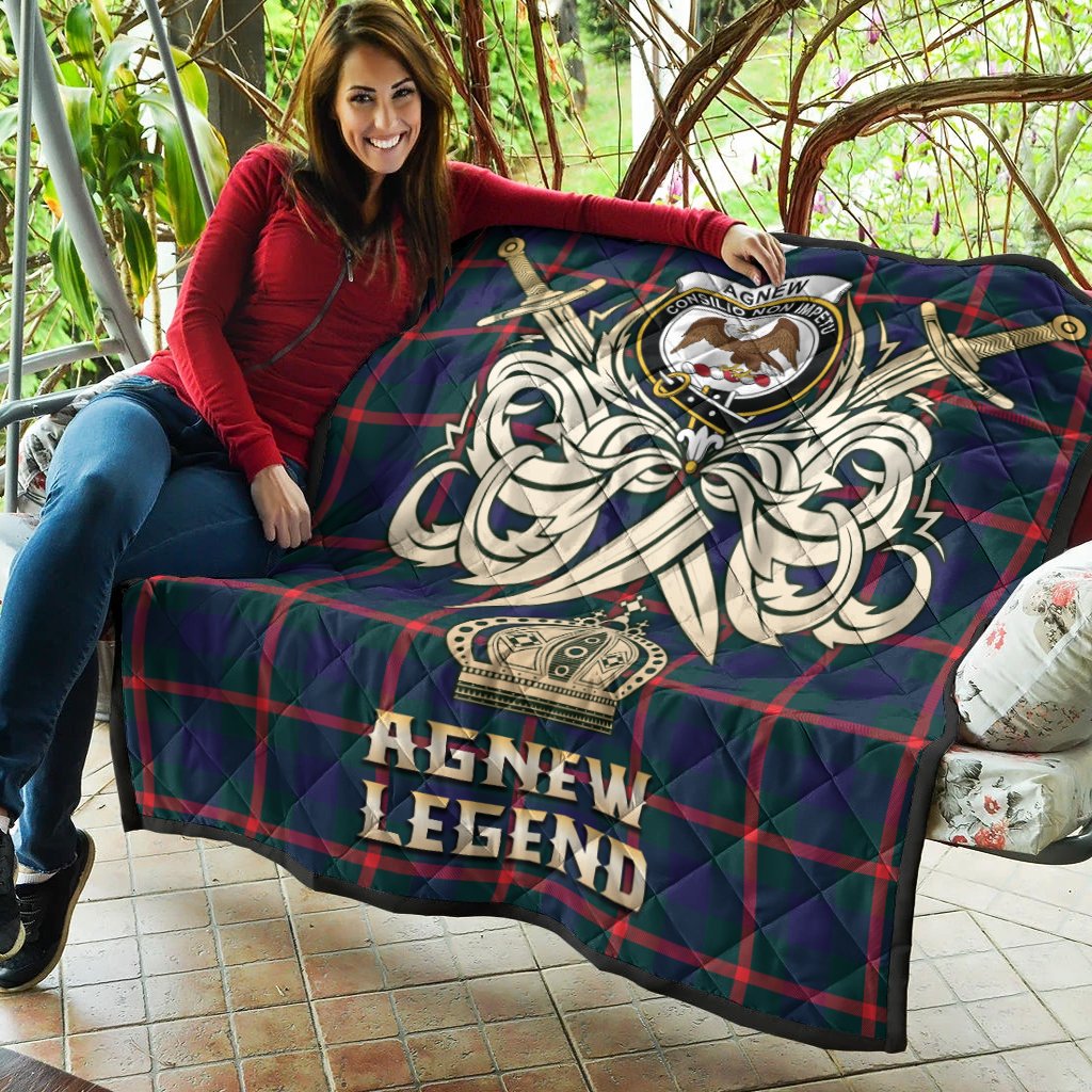 Agnew Modern Tartan Crest Legend Gold Royal Premium Quilt