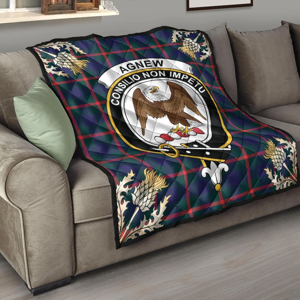 Agnew Modern Tartan Crest Premium Quilt - Gold Thistle Style