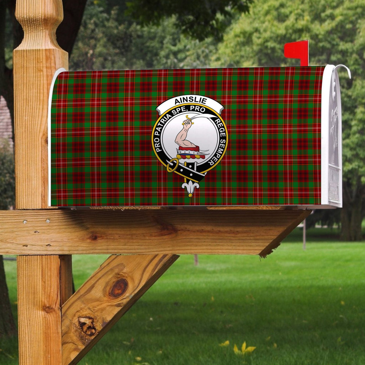 Ainslie Tartan Crest Mailbox