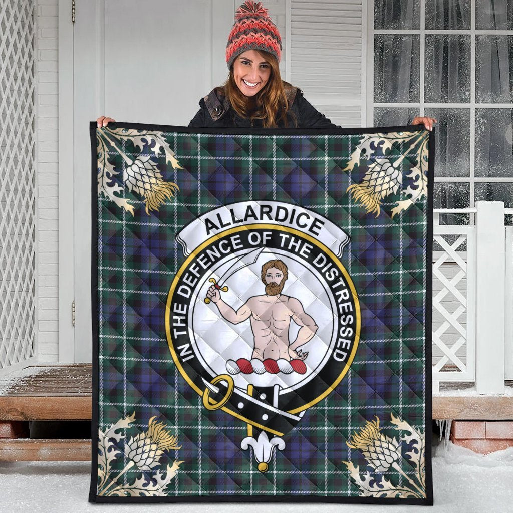 Allardice Tartan Crest Premium Quilt - Gold Thistle Style