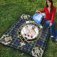 Allardice Tartan Crest Premium Quilt - Gold Thistle Style