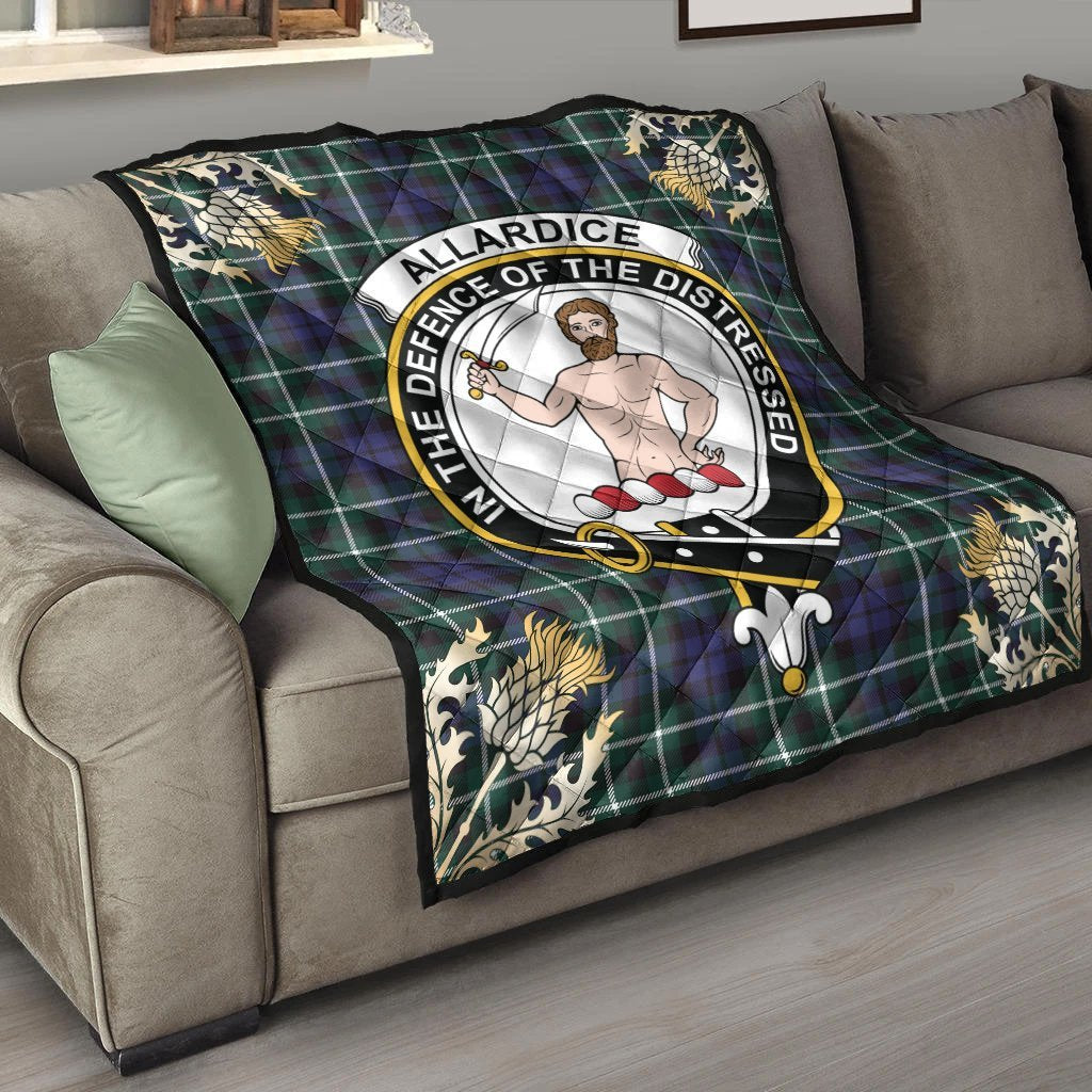 Allardice Tartan Crest Premium Quilt - Gold Thistle Style