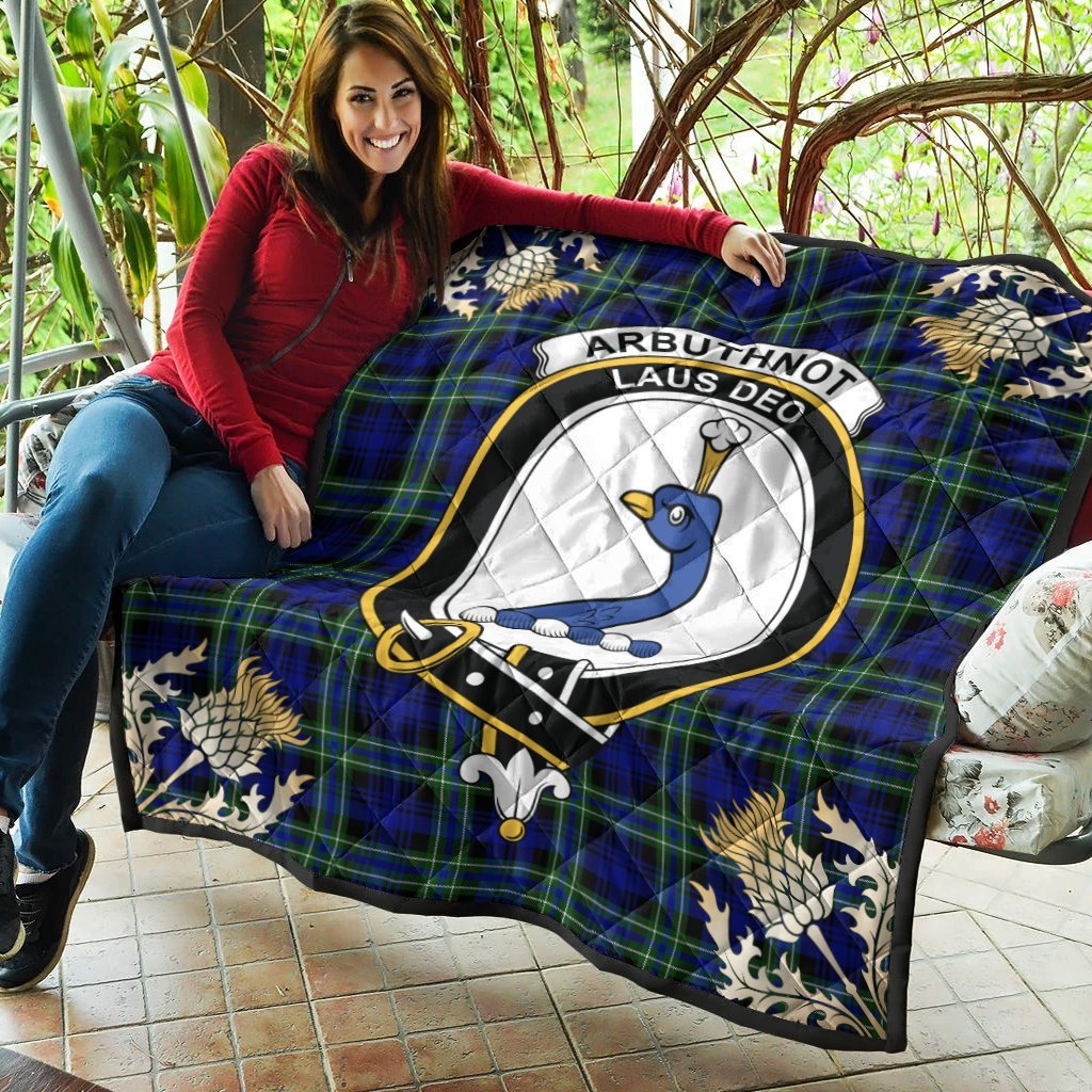 Arbuthnot Modern Tartan Crest Premium Quilt - Gold Thistle Style