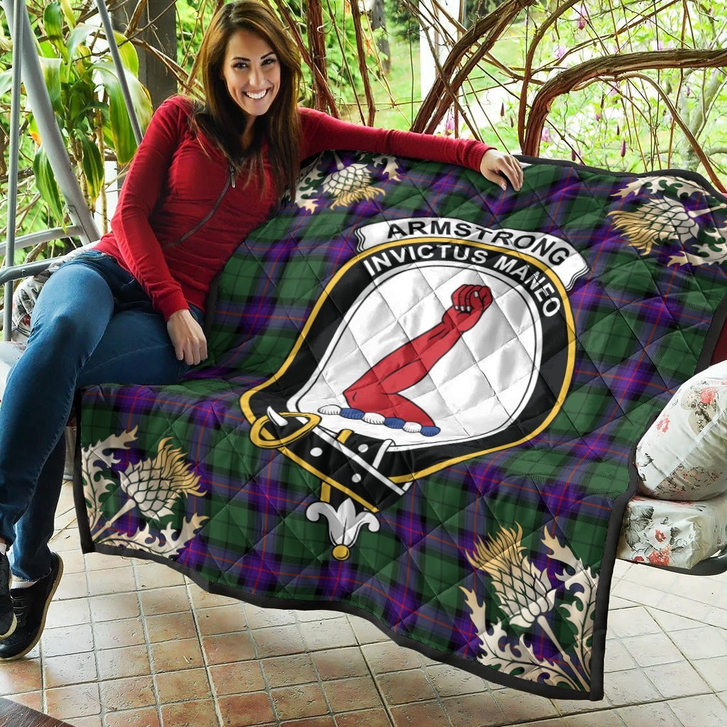 Armstrong Modern Tartan Crest Premium Quilt - Gold Thistle Style