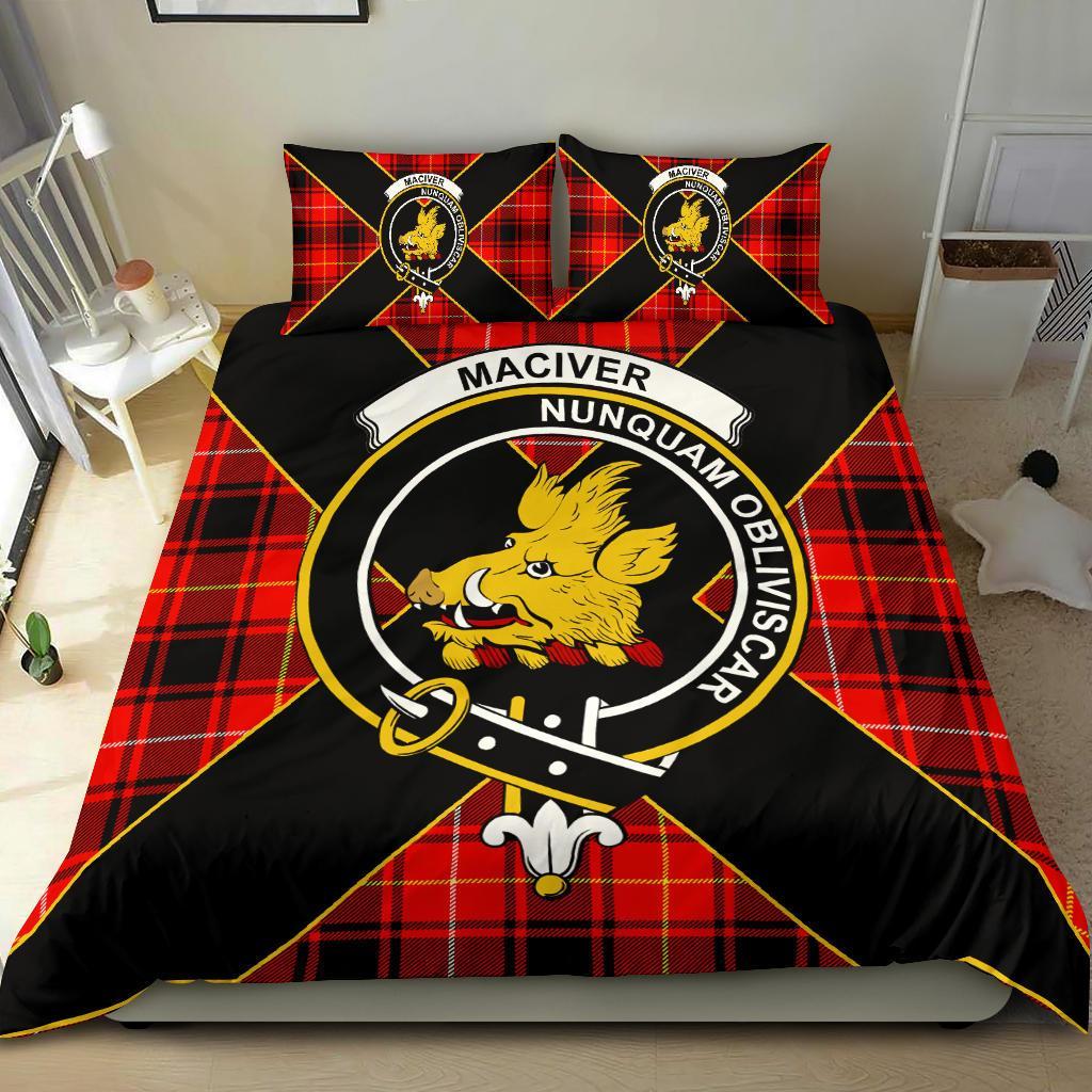 MacIver Tartan Crest Bedding Set - Luxury Style