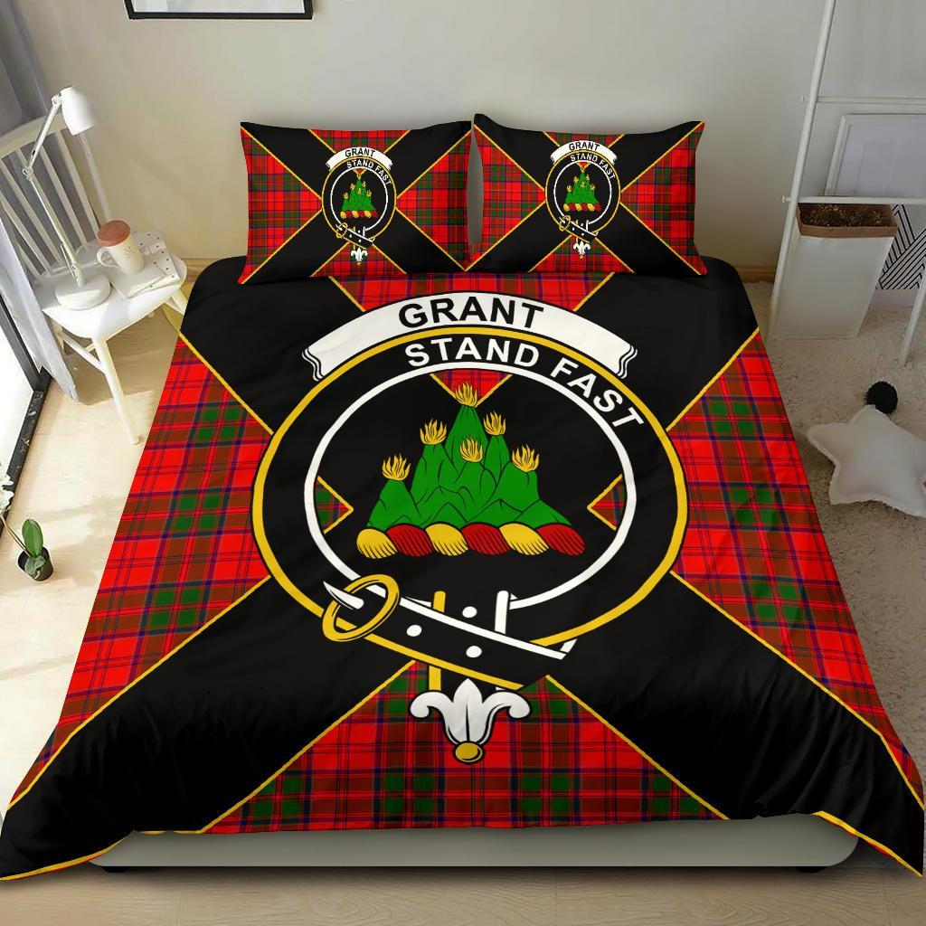 Grant Tartan Crest Bedding Set - Luxury Style
