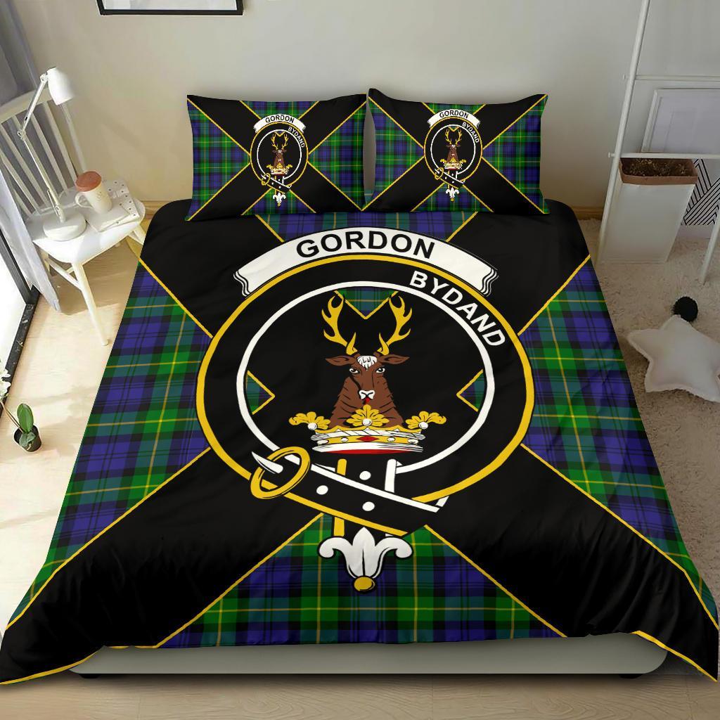 Gordon Tartan Crest Bedding Set - Luxury Style