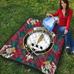 Auchinleck Tartan Crest Premium Quilt - Gold Thistle Style