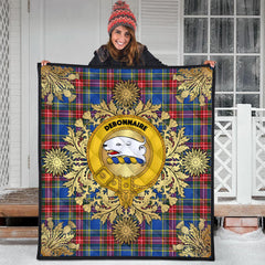 Bethune Tartan Crest Premium Quilt - Gold Thistle Style