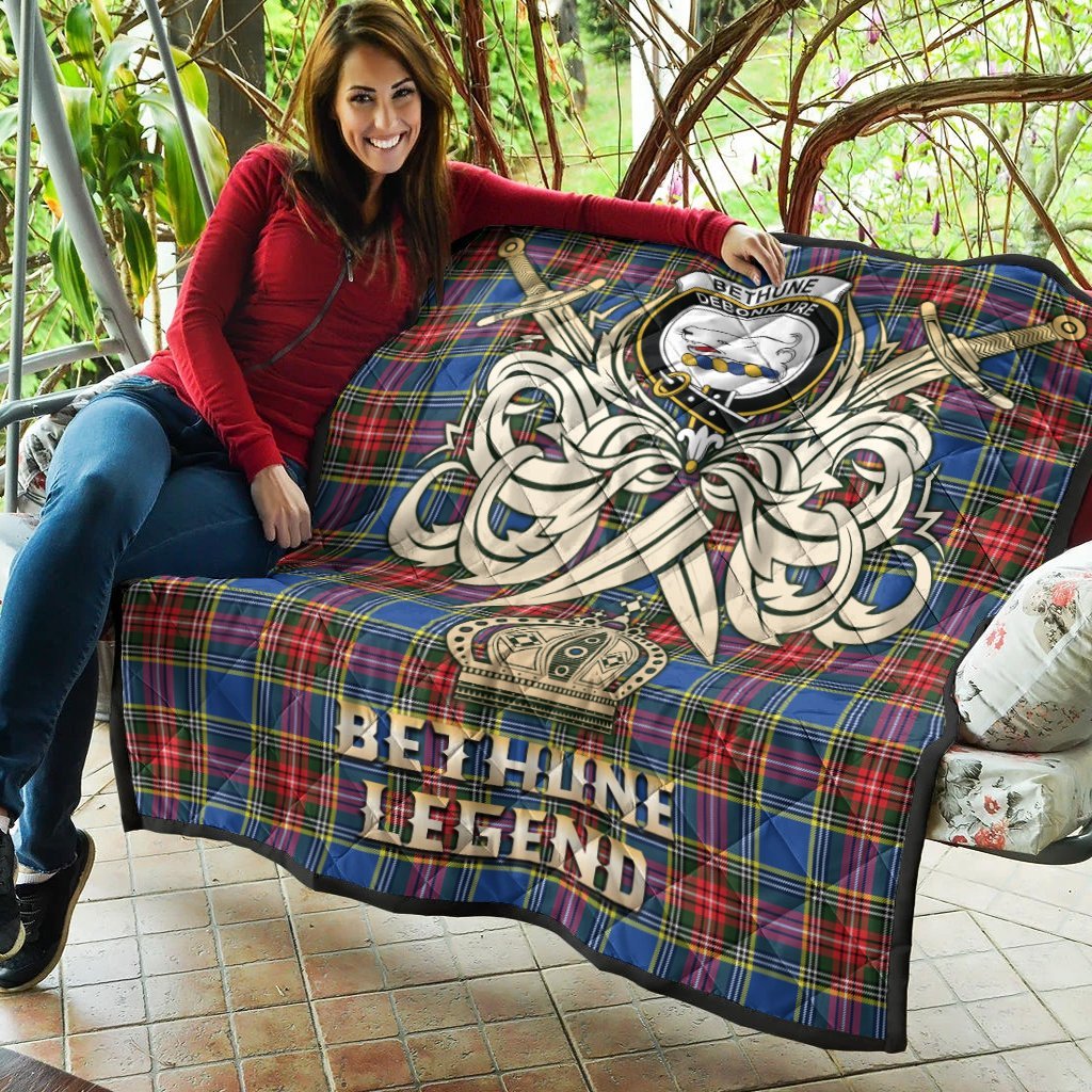 Bethune Tartan Crest Legend Gold Royal Premium Quilt