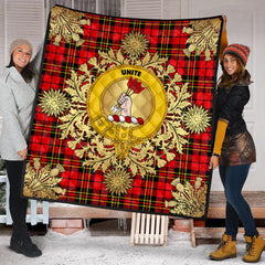 Brodie Modern Tartan Crest Premium Quilt - Gold Thistle Style