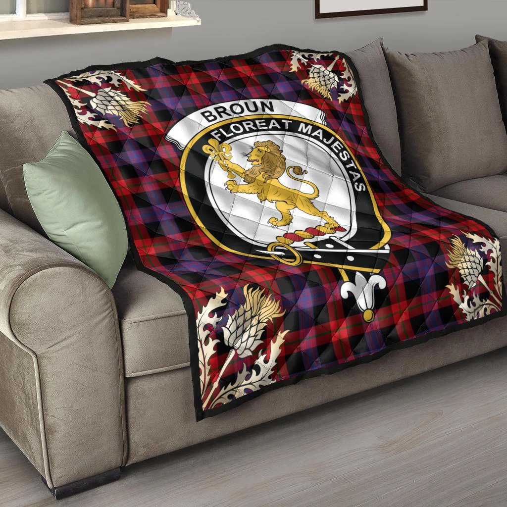 Broun Modern Tartan Crest Premium Quilt - Gold Thistle Style