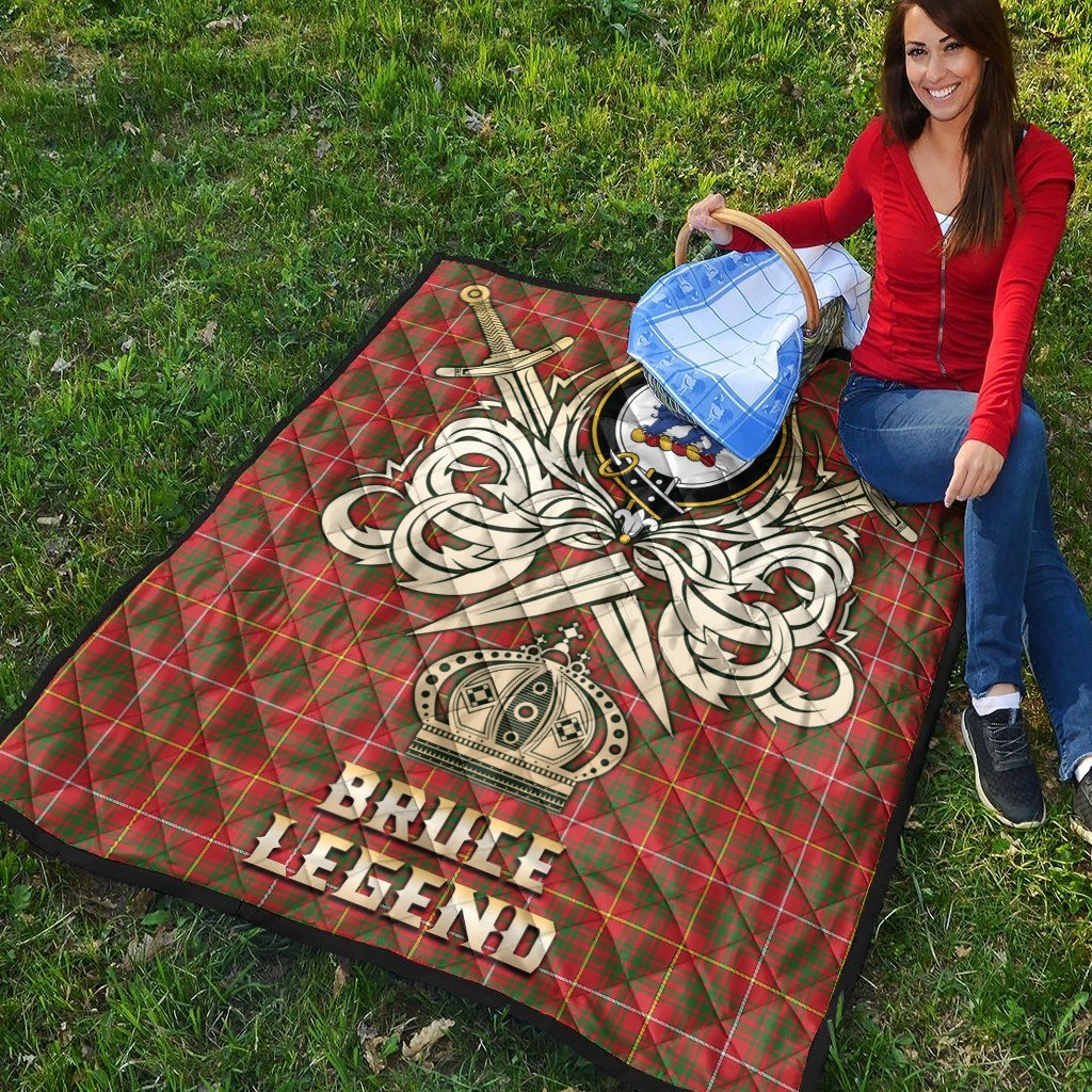 Bruce Modern Tartan Crest Legend Gold Royal Premium Quilt