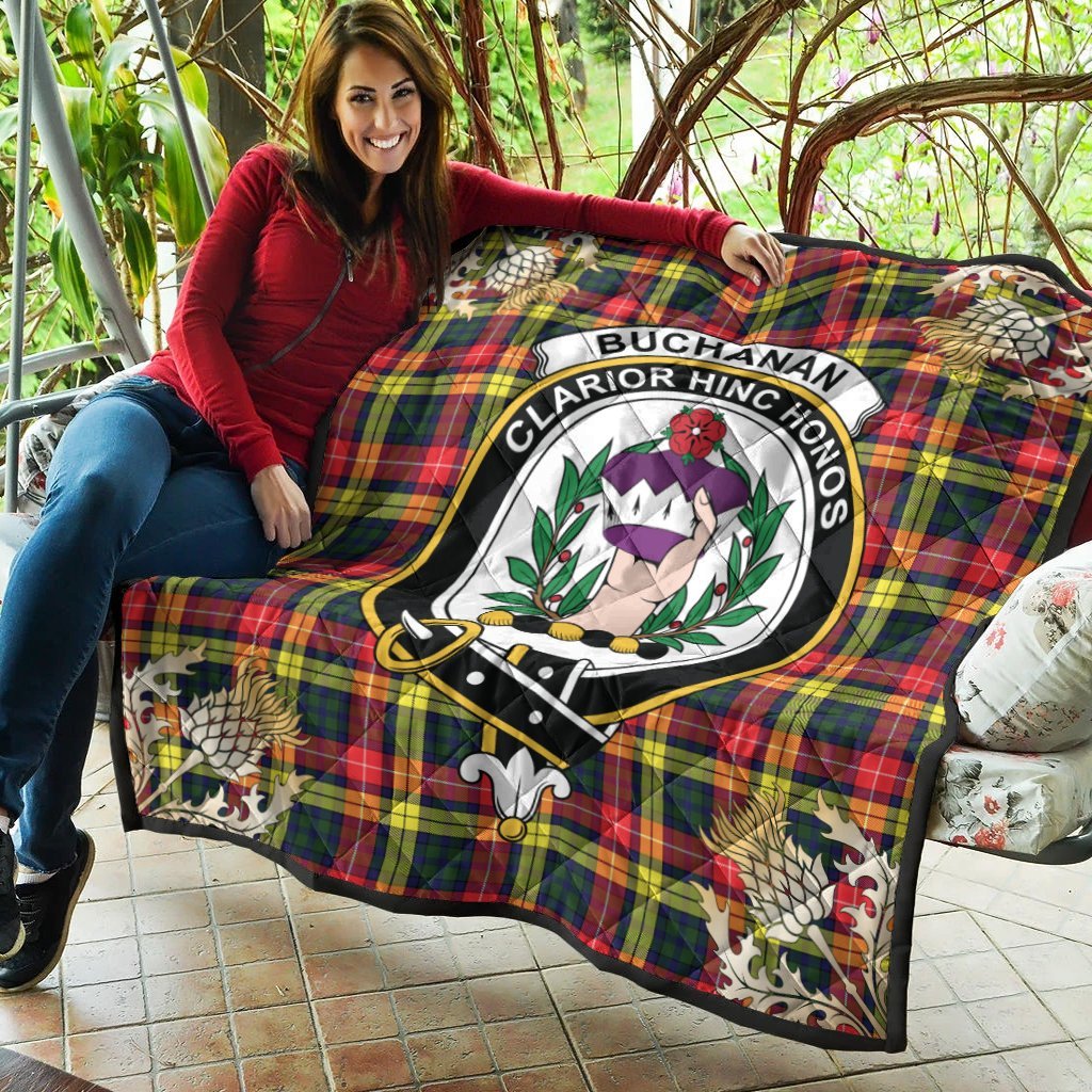 Buchanan Modern Tartan Crest Premium Quilt - Gold Thistle Style