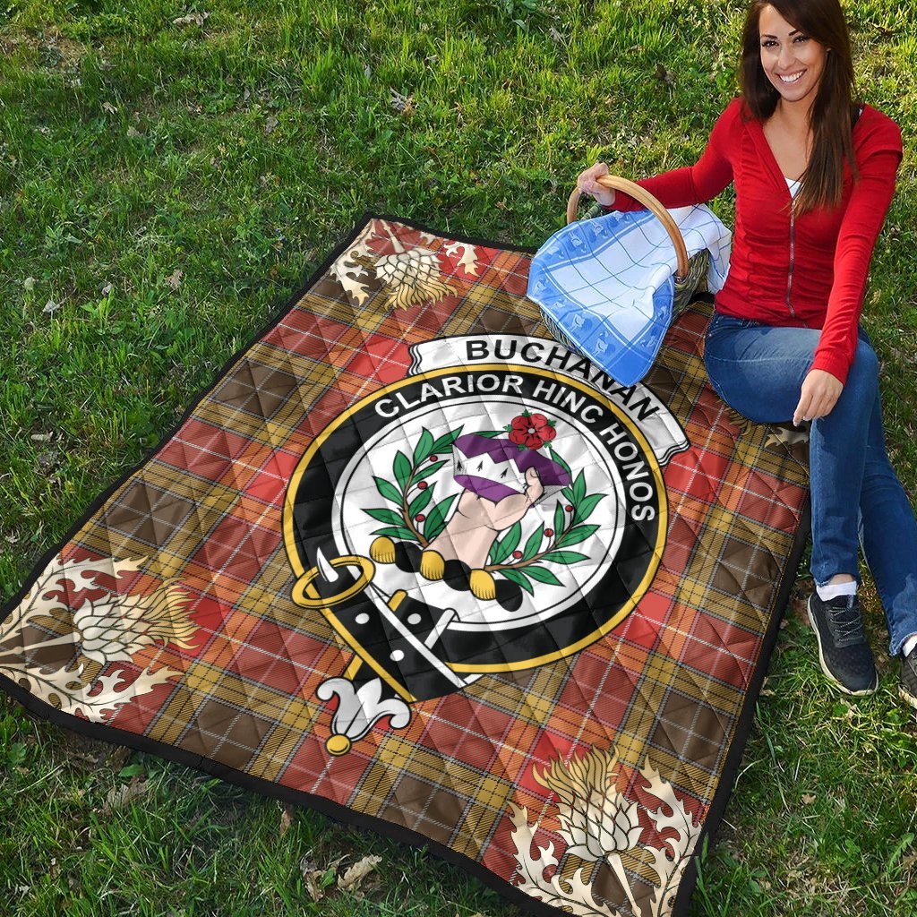 Buchanan Old Set Weathered Tartan Crest Premium Quilt - Gold Thistle Style