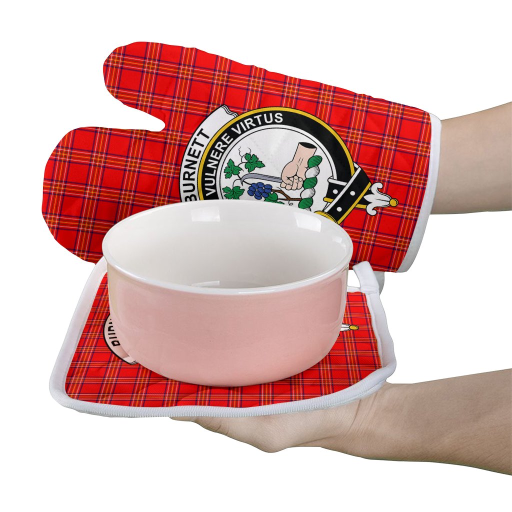 Burnett Modern Tartan Crest Oven Mitt And Pot Holder (2 Oven Mitts + 1 Pot Holder)